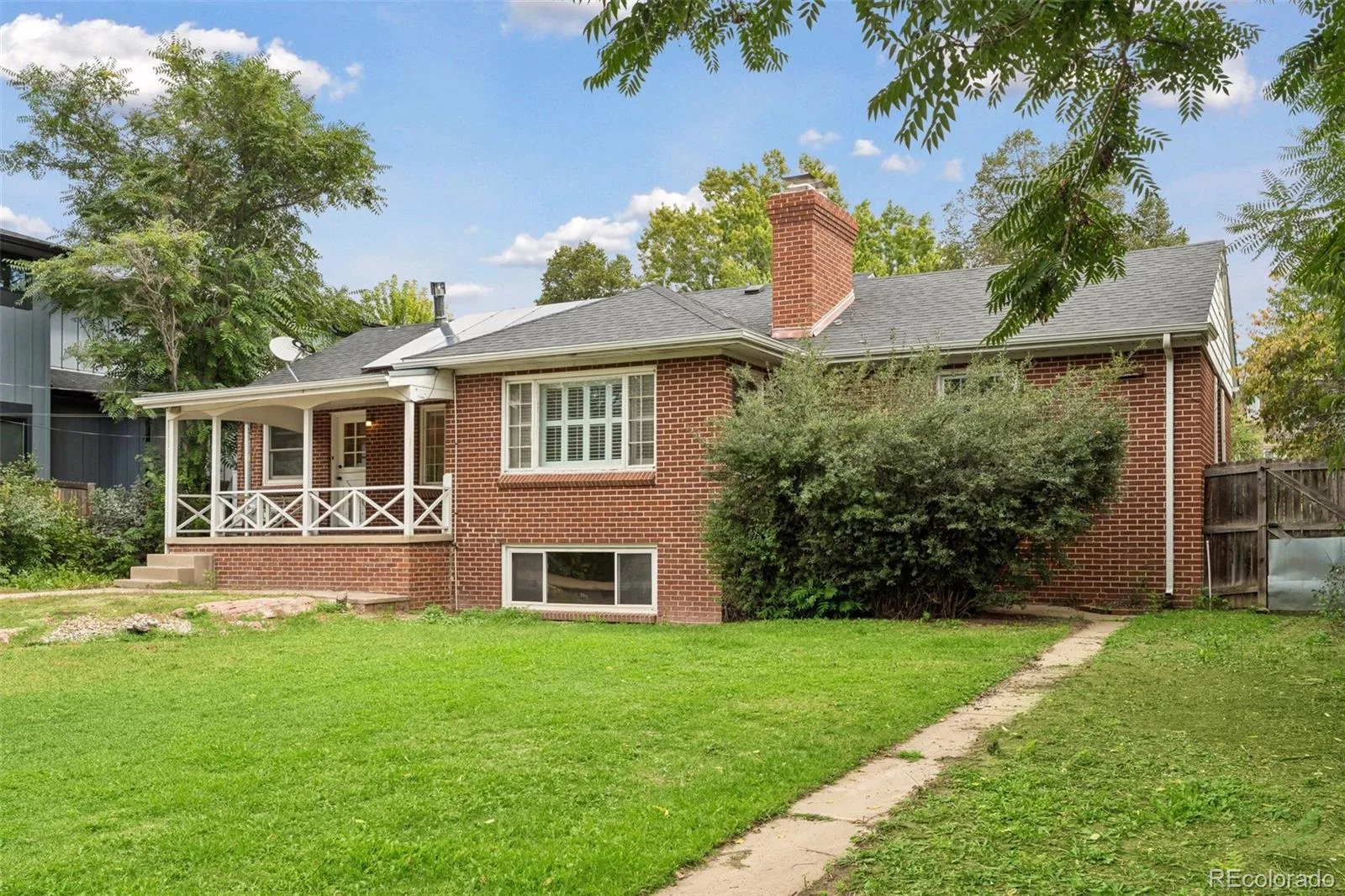 3445 S Bellaire Street Denver CO 80222 | MLS #REC9189190 09222026140936 1600 32