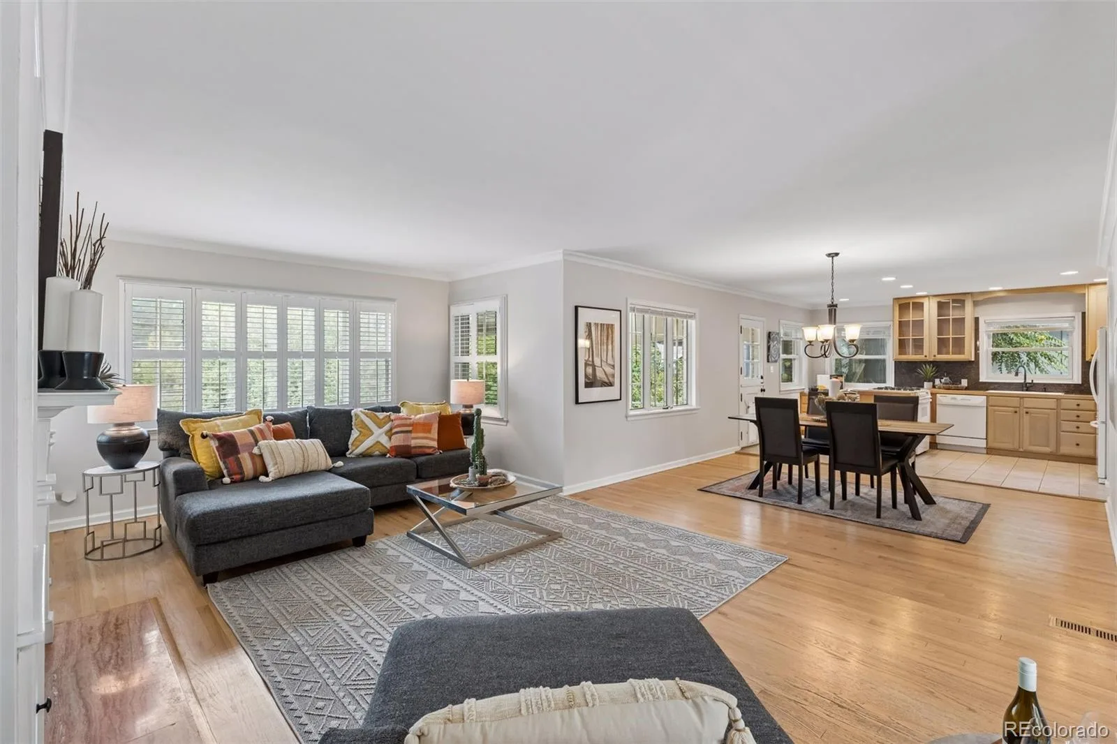 3445 S Bellaire Street Denver CO 80222 | MLS #REC9189190 09222026140936 1600 9