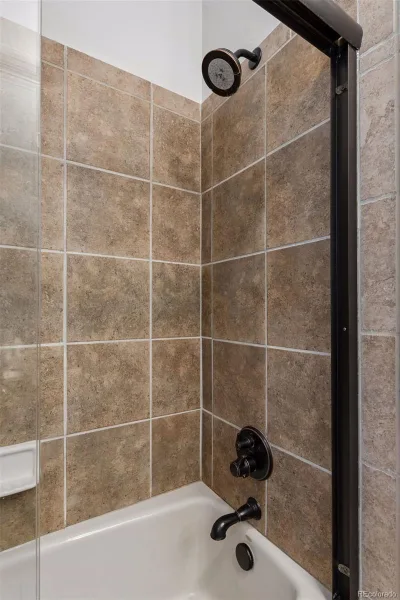 3445 S Bellaire Street Denver CO 80222 | MLS #REC9189190 09222026140936 800 19