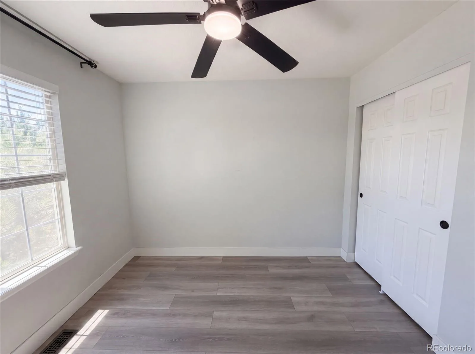 9379 W Ute Drive Littleton CO 80128 | MLS #REC9189821 07062026191545 1600 13