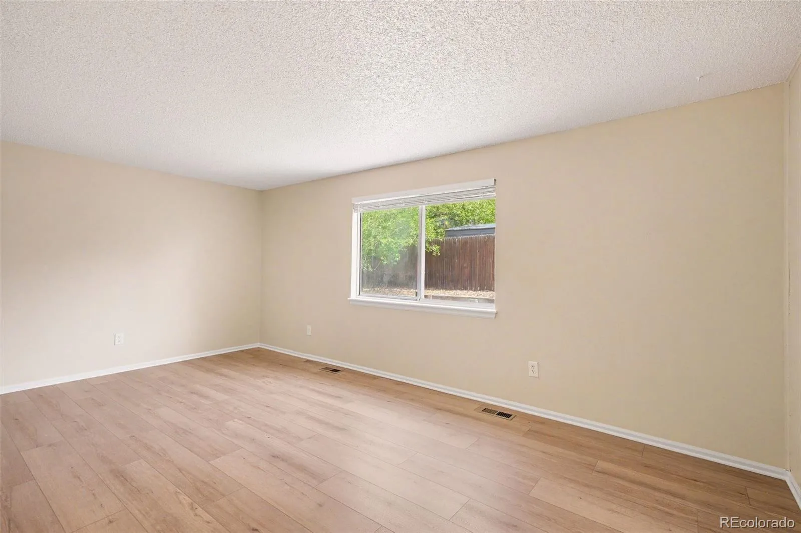 3638 S Bahama Street Aurora CO 80013 MLS #REC9190155 06272026154826 1600 13