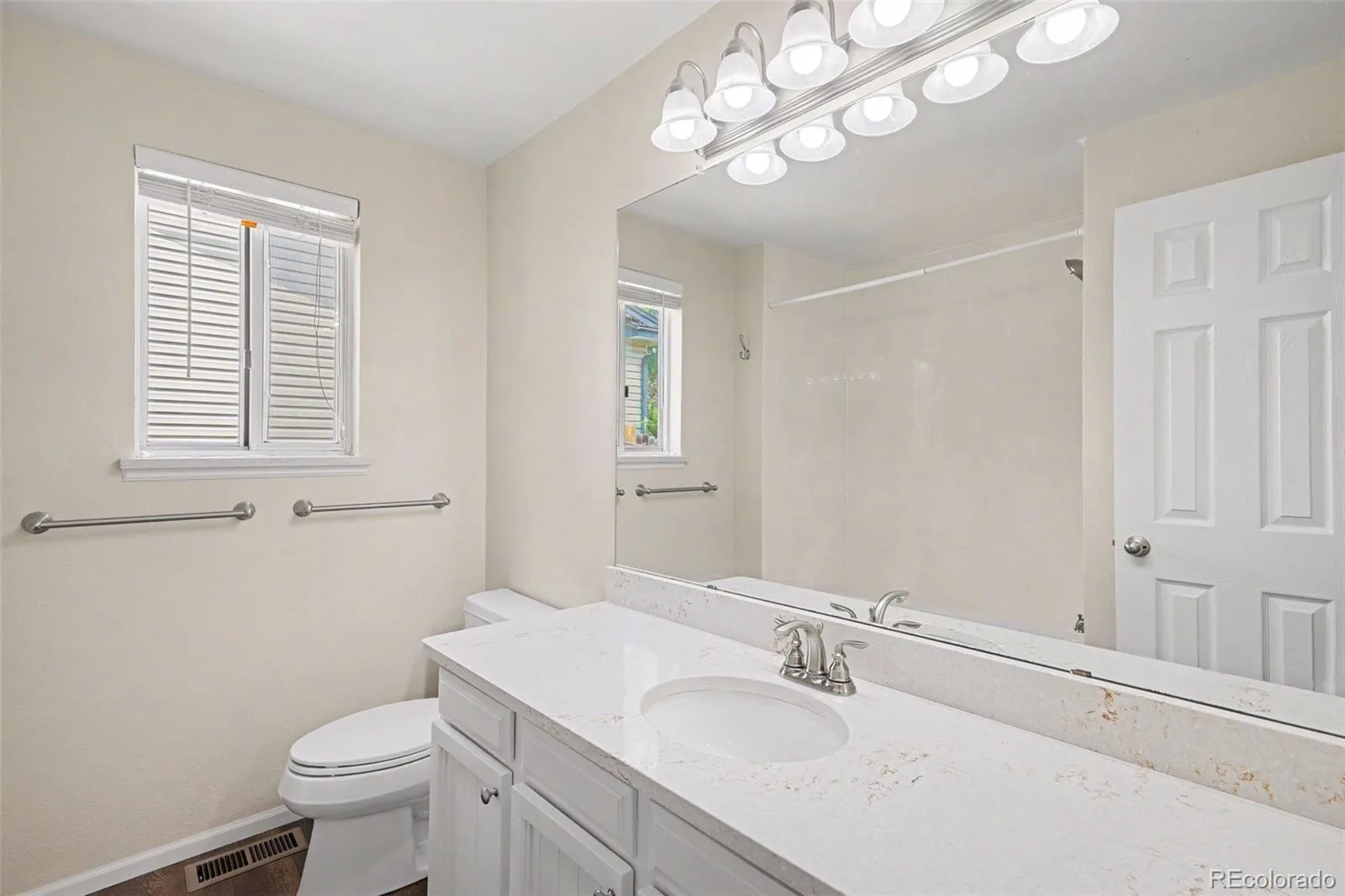 3638 S Bahama Street Aurora CO 80013 MLS #REC9190155 06272026154826 1600 19