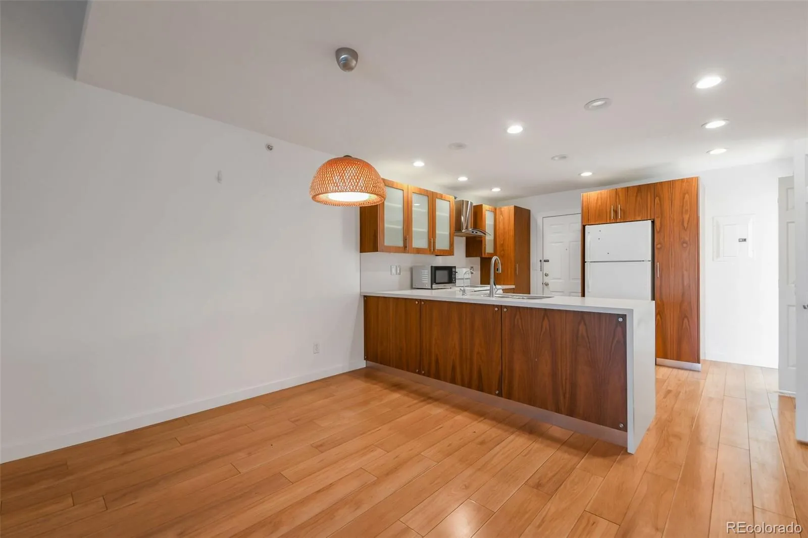 12555 E Tennessee Circle #303 Aurora CO 80012 MLS #REC9190249 04202026202200 1600 2