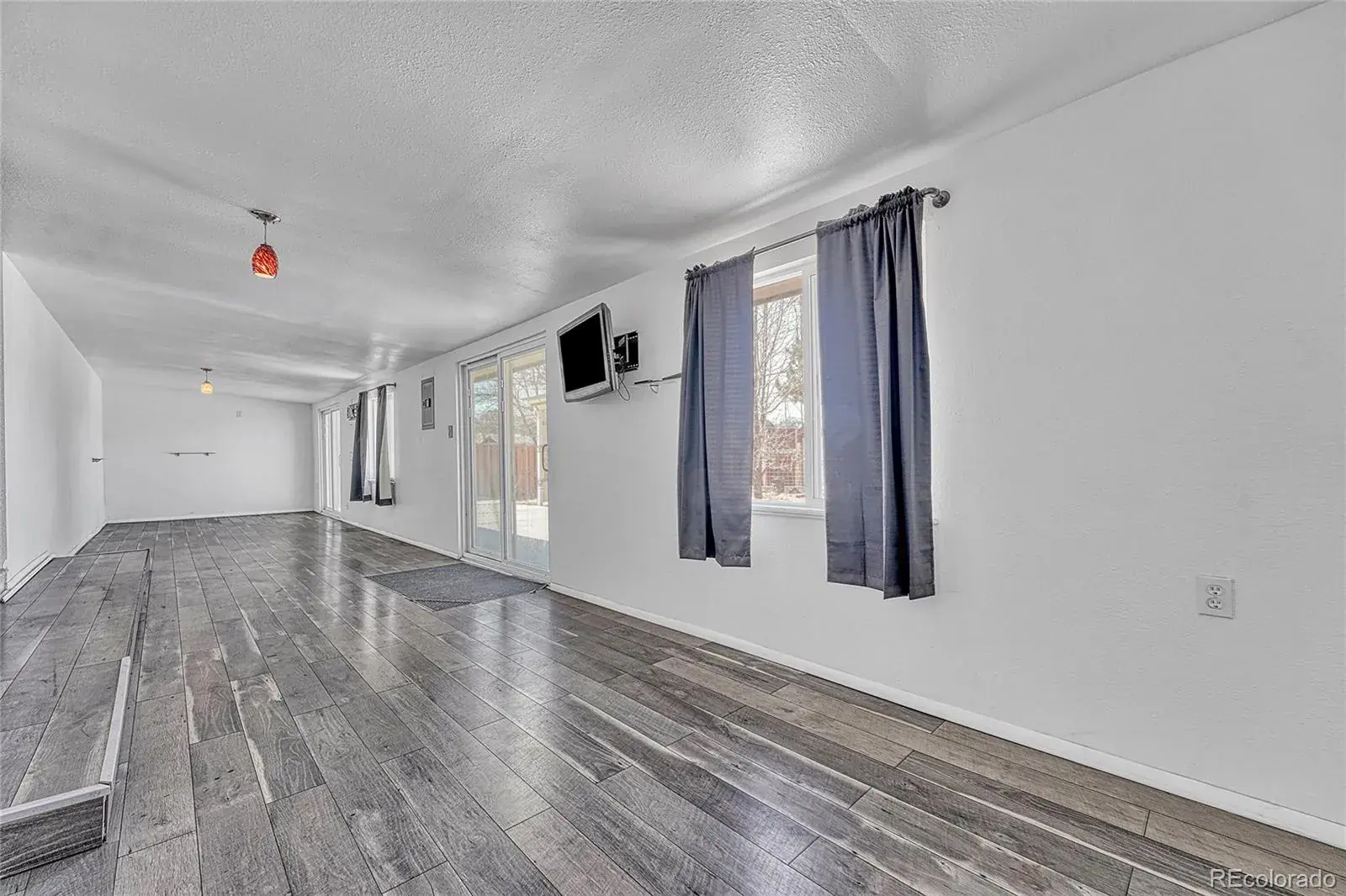 02272026172000 1600 11