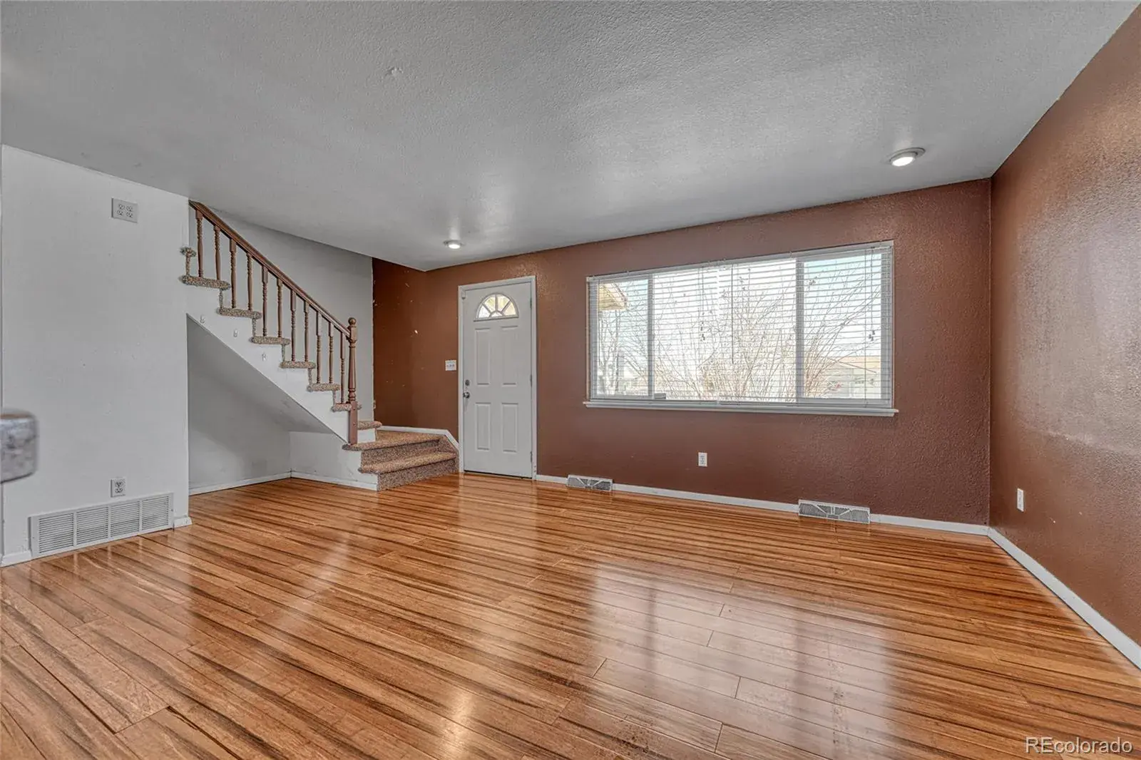 02272026172000 1600 5