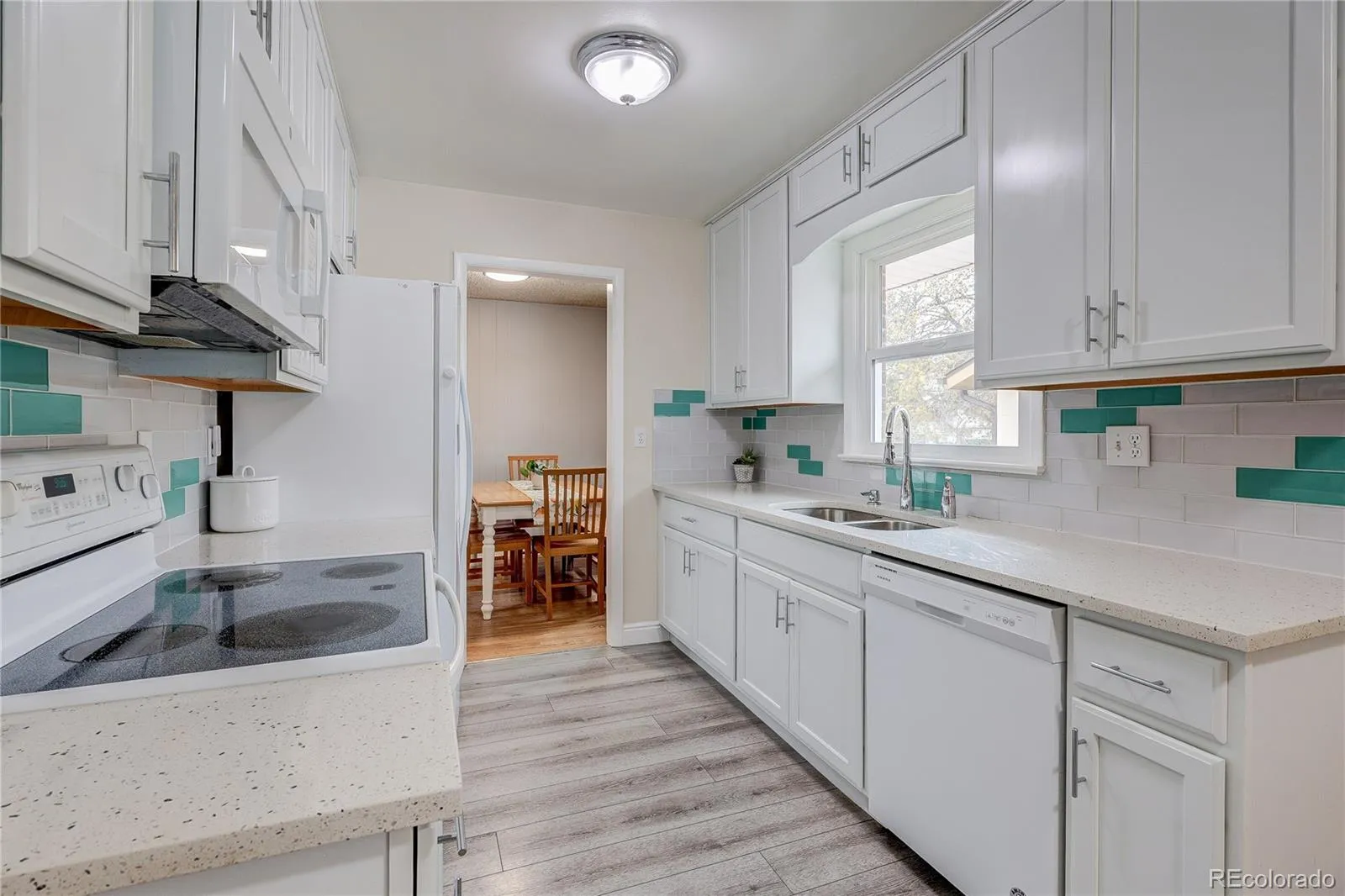 04162026220657 1600 14