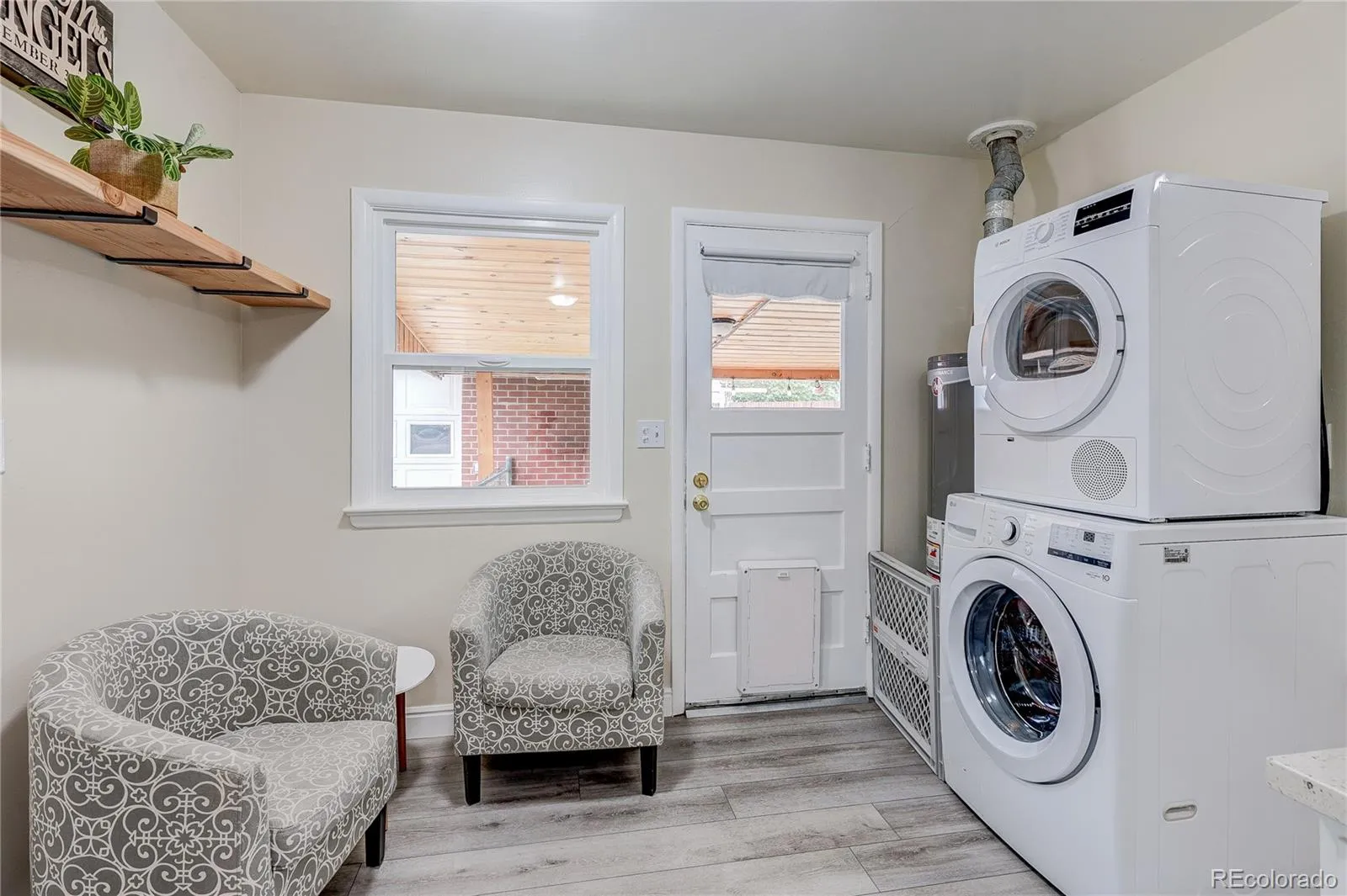 04162026220657 1600 17