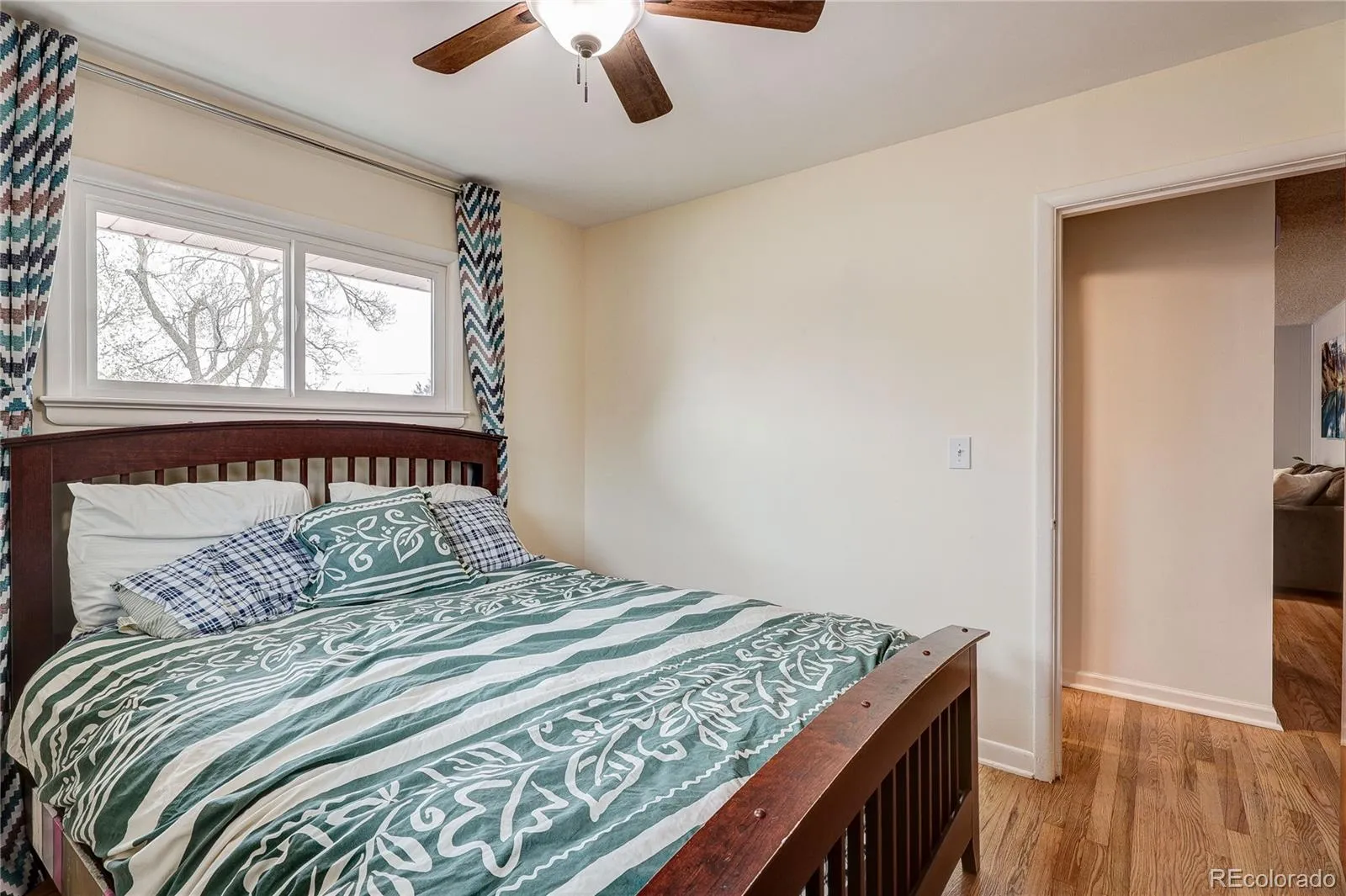 04162026220657 1600 24