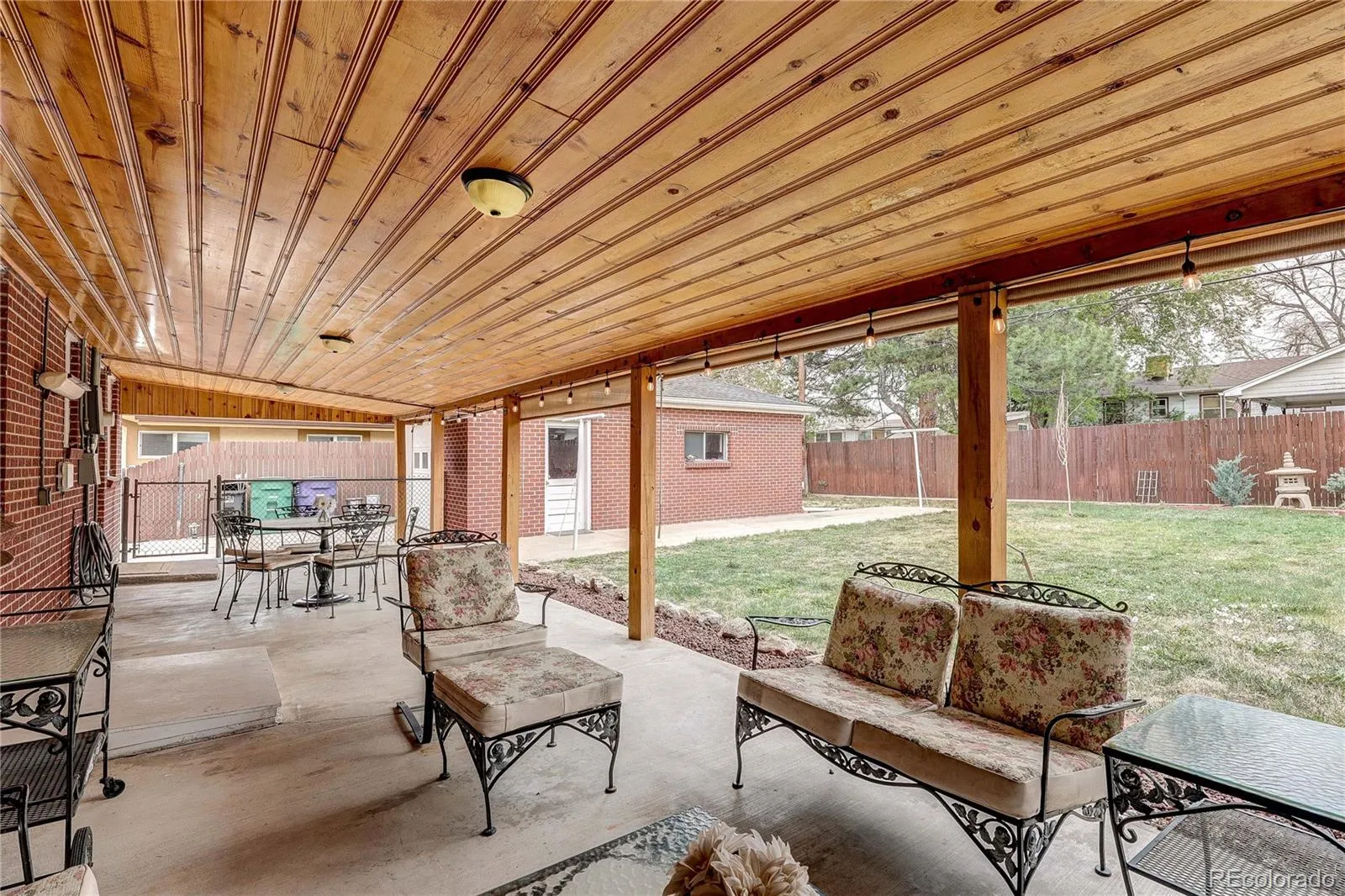 04162026220657 1600 32