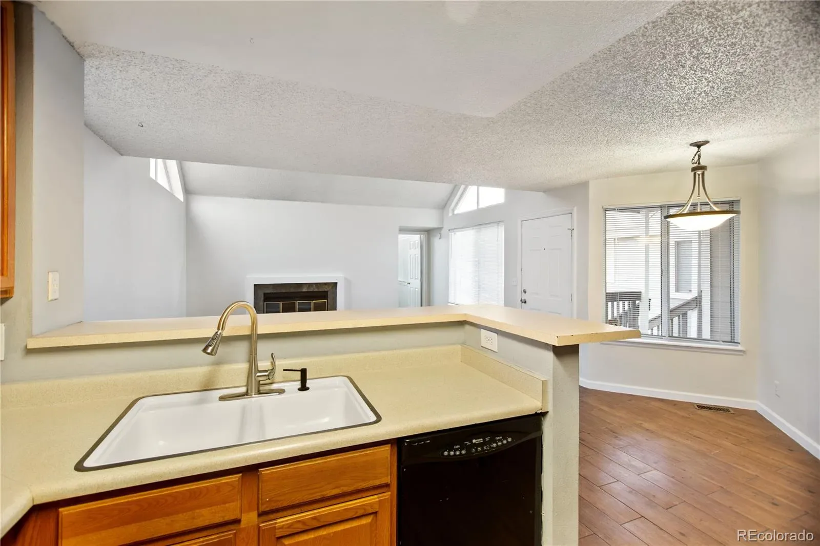 12404 E Tennessee Circle #E Aurora CO 80012 MLS #REC9191226 03302026225232 1600 7