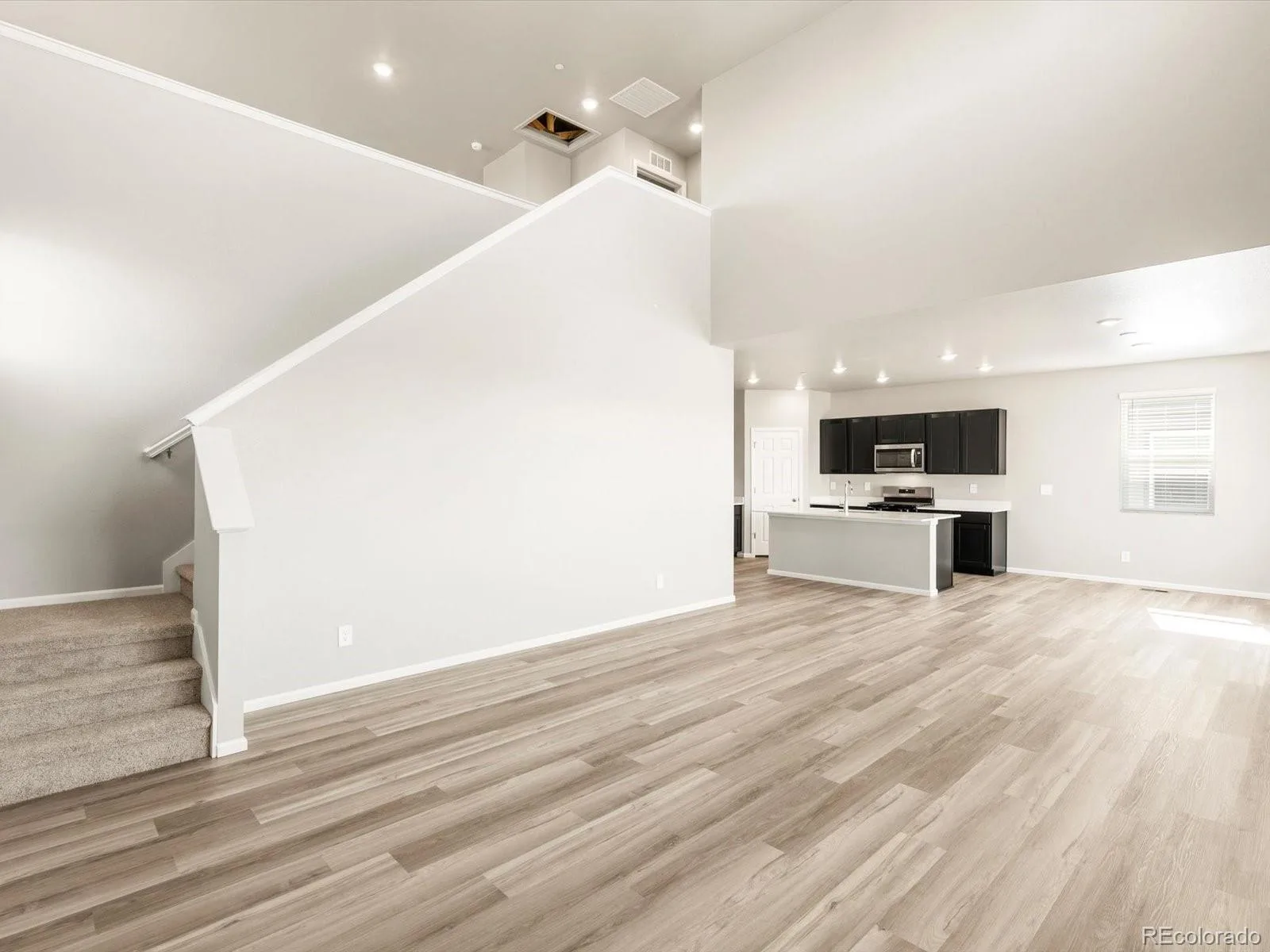 17657 E 89th Way Commerce City CO 80022 | MLS #REC9191712 08192026174908 1600 10