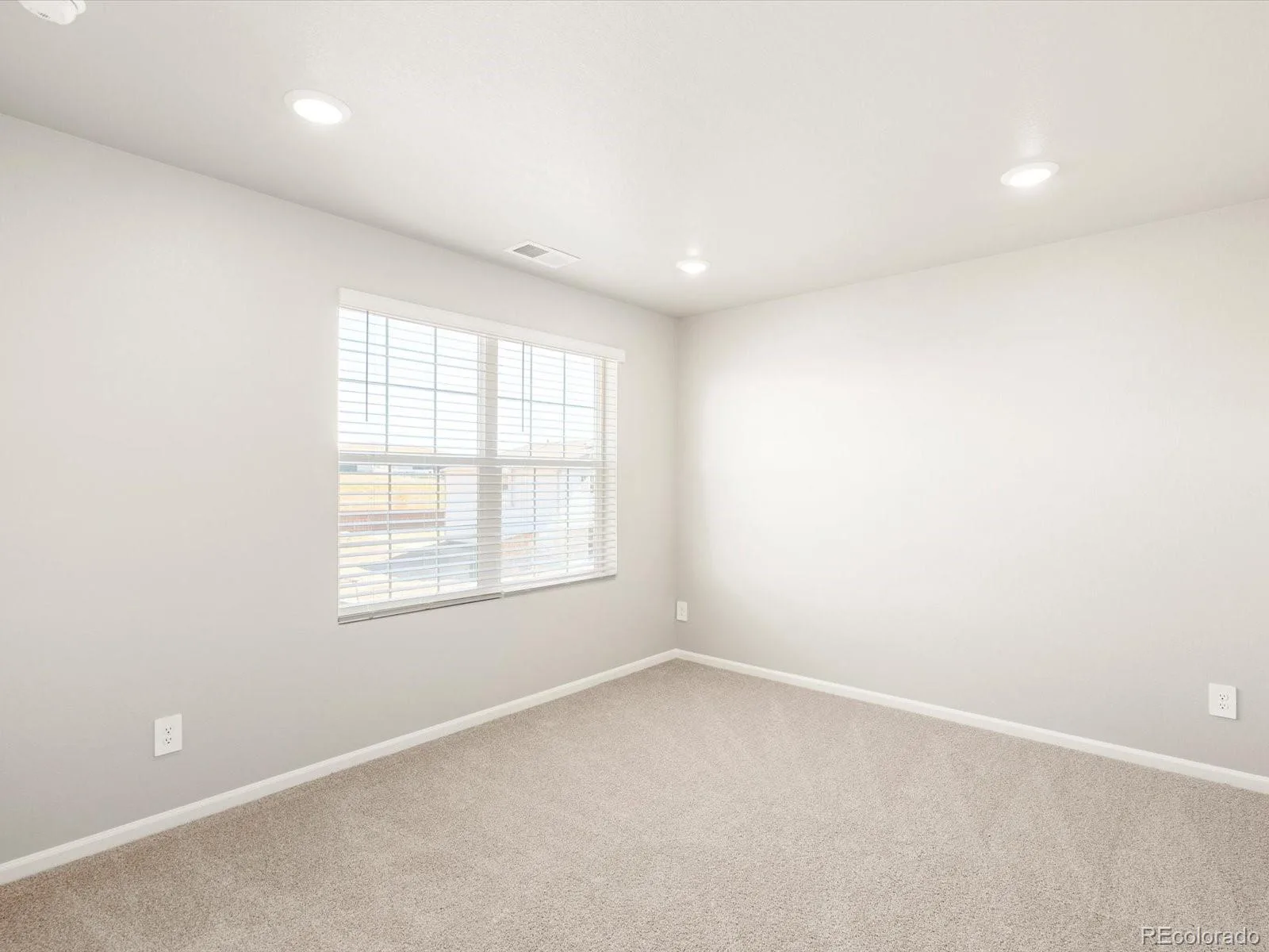 17657 E 89th Way Commerce City CO 80022 | MLS #REC9191712 08192026174908 1600 15