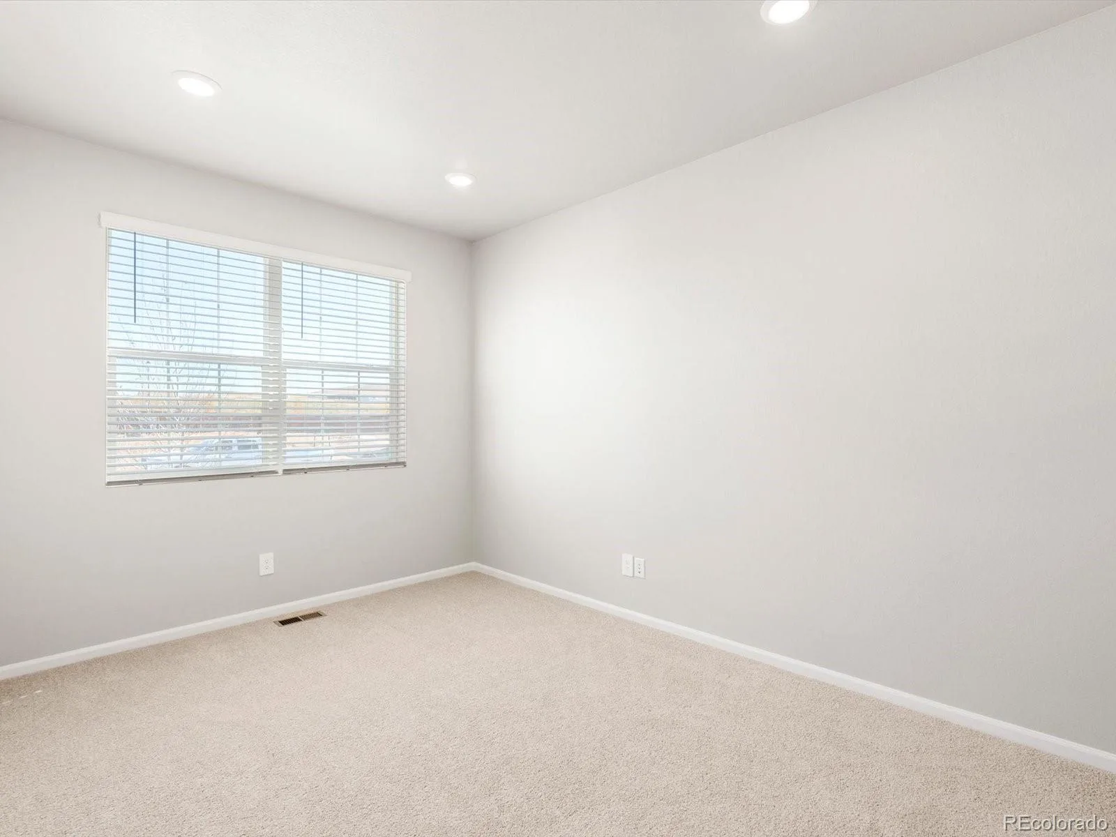 17657 E 89th Way Commerce City CO 80022 | MLS #REC9191712 08192026174908 1600 2