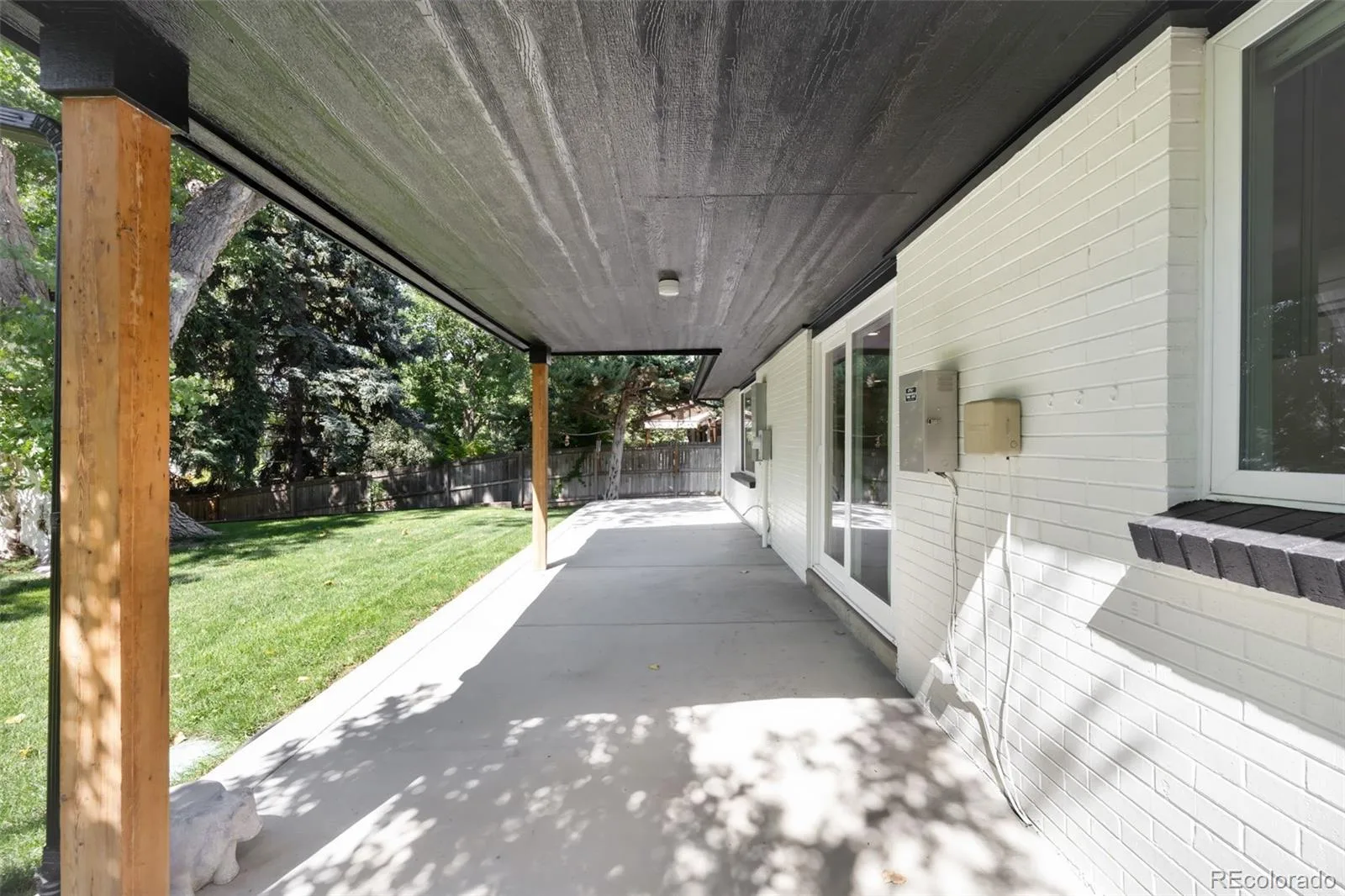 4015 S Olive Street Denver CO 80237 | MLS #REC9191927 09222026140908 1600 42