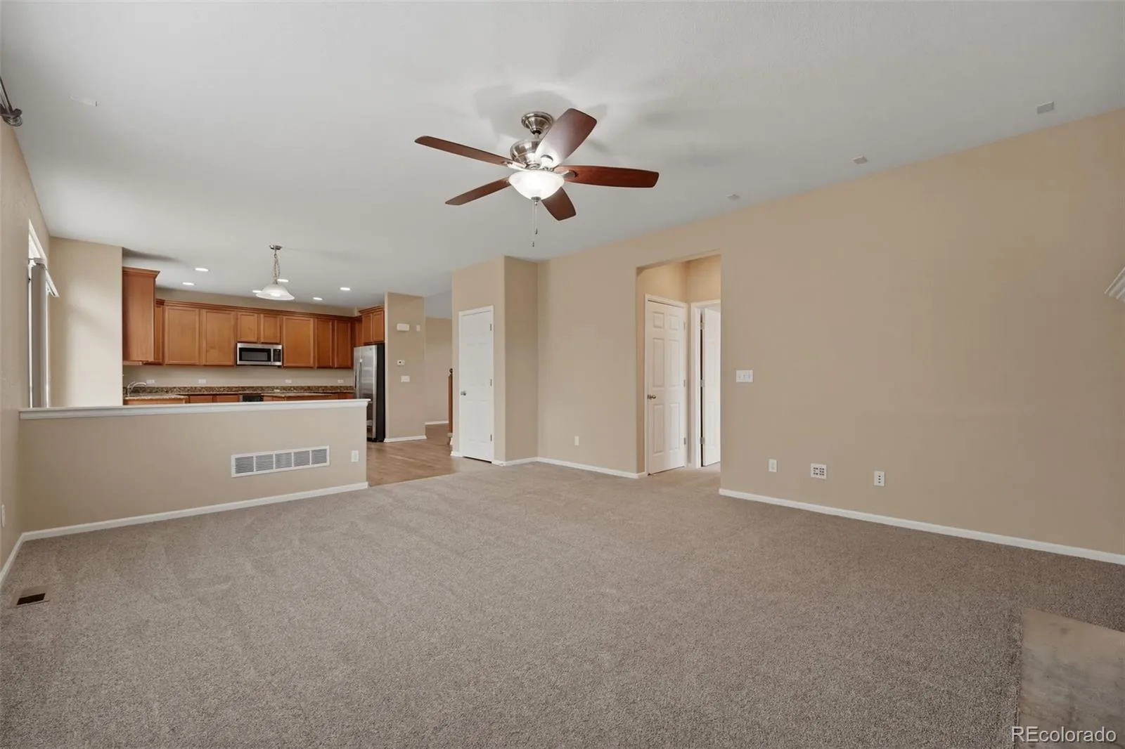 23469 E Ottawa Place Aurora CO 80016 MLS #REC9193696 06022026064408 1600 10