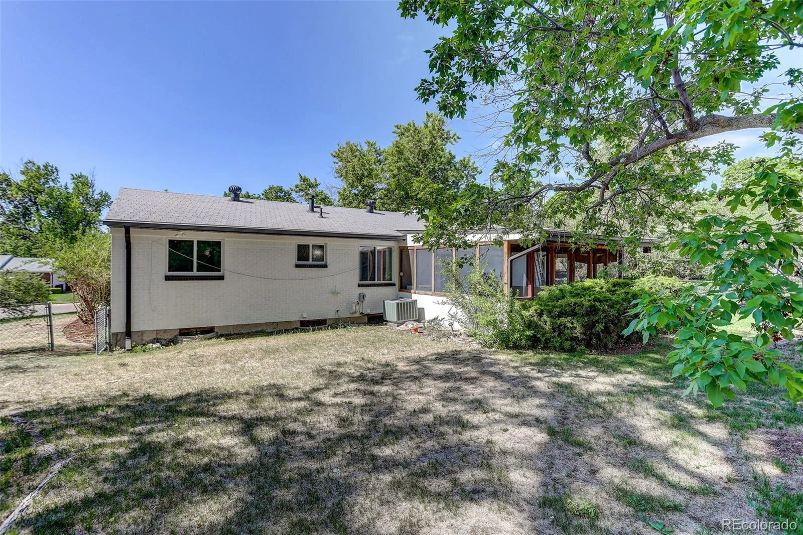 3535 W Pimlico Avenue Englewood CO 80110 MLS #REC9198377 06082026211452 1600 14