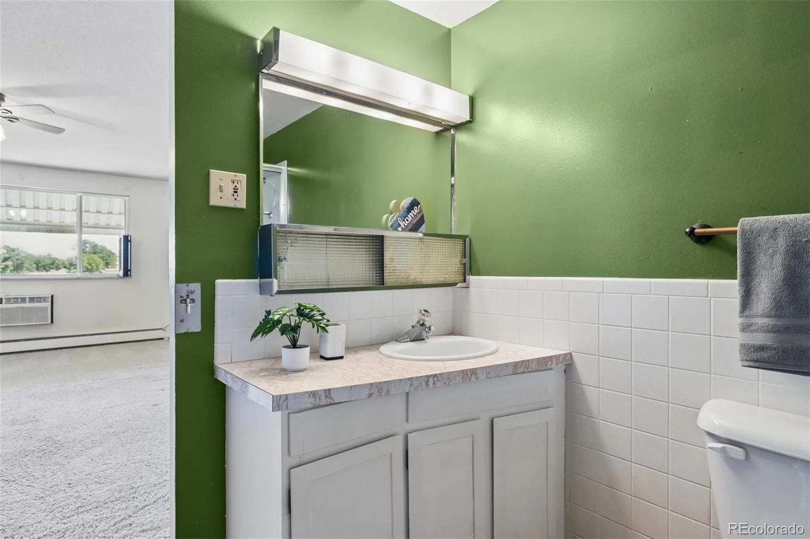 9150 E Center Avenue #4B Denver CO 80247 | MLS #REC9198399 07222026023253 1600 11
