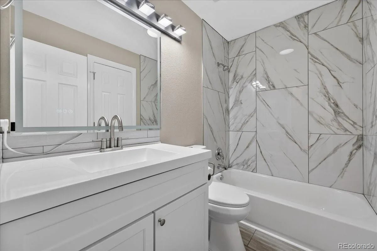 3708 S Ensenada Street Aurora CO 80013 | MLS #REC9198467 08262026154508 1200 27