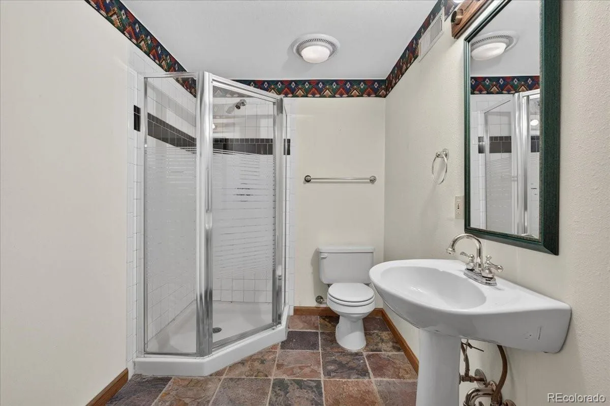 3708 S Ensenada Street Aurora CO 80013 | MLS #REC9198467 08262026154508 1200 33