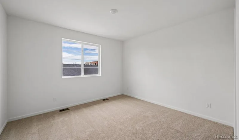 6573 N Malta Street Aurora CO 80019 | MLS #REC9202040 09222026140746 800 18