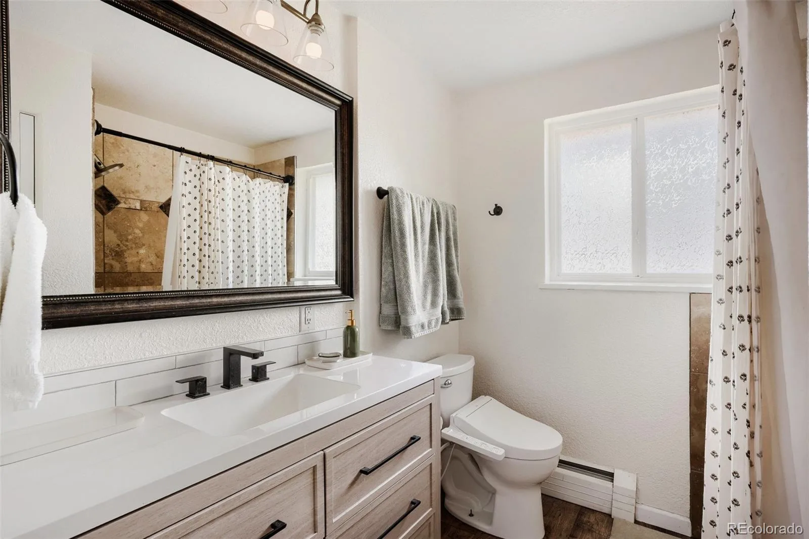 2020 Newcombe Drive Lakewood CO 80215 MLS #REC9202105 06022026211002 1600 19