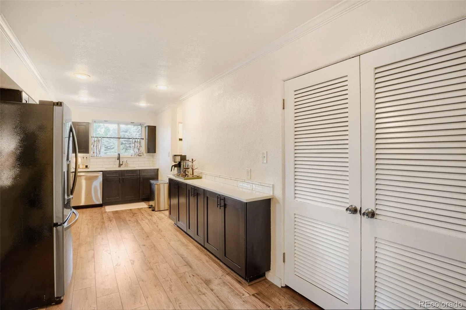 2020 Newcombe Drive Lakewood CO 80215 MLS #REC9202105 06022026211002 1600 9