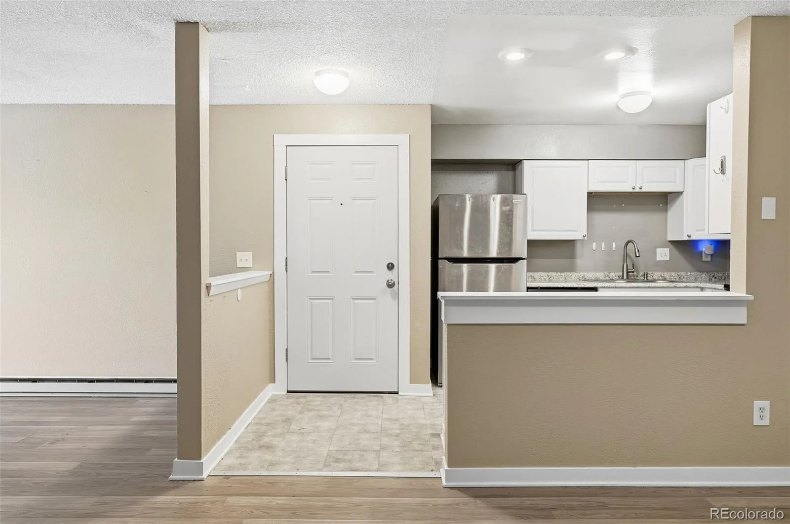 2280 S Oswego Way #201 Aurora CO 80014 | MLS #REC9203448 08272026004523 1600 11