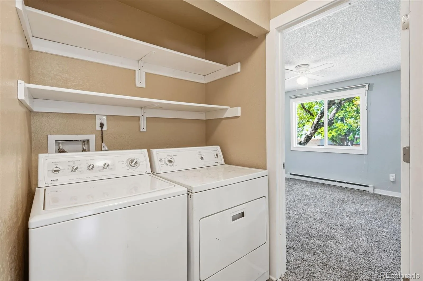 2280 S Oswego Way #201 Aurora CO 80014 | MLS #REC9203448 08272026004523 1600 27