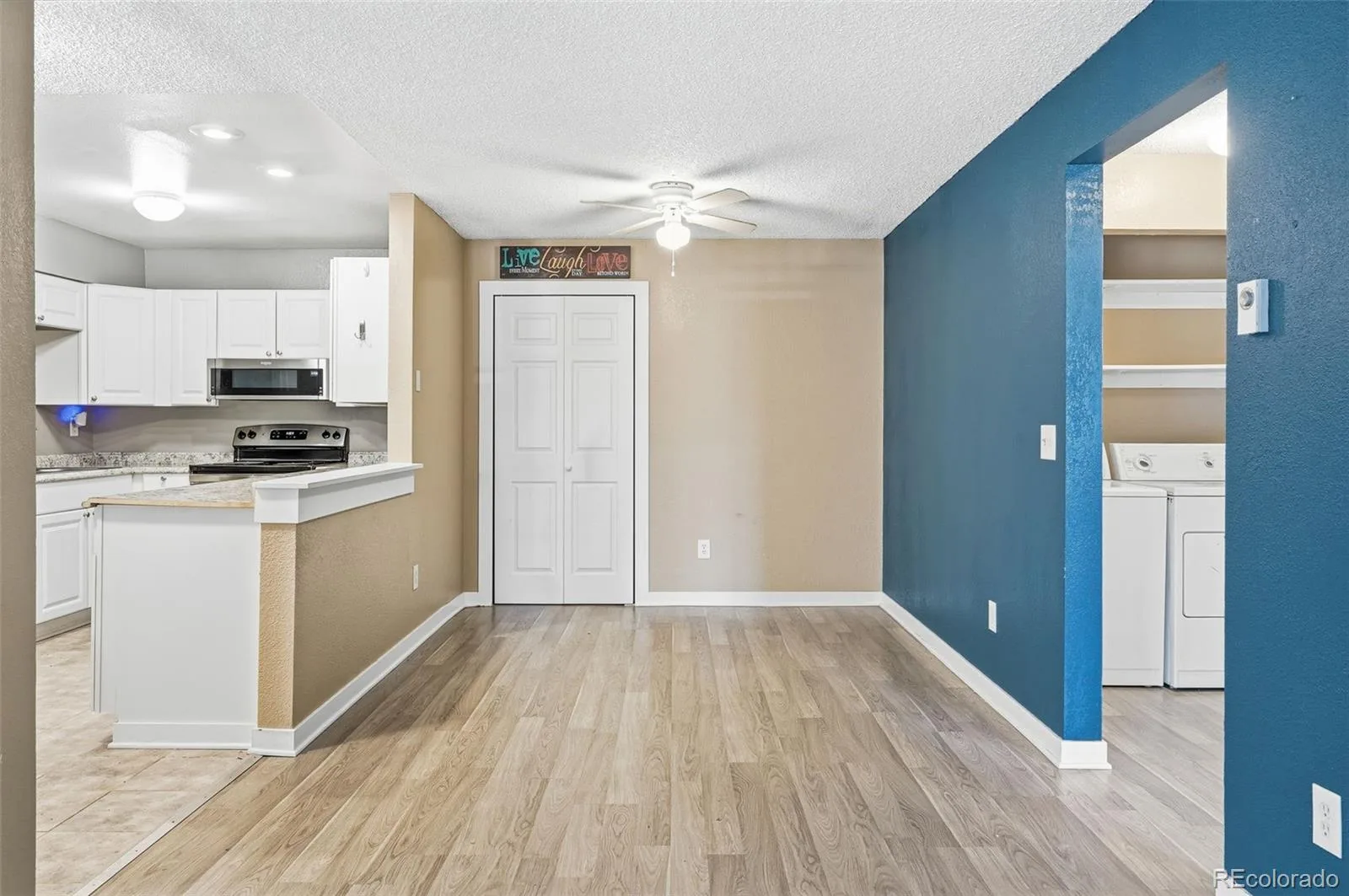 2280 S Oswego Way #201 Aurora CO 80014 | MLS #REC9203448 08272026004523 1600 9