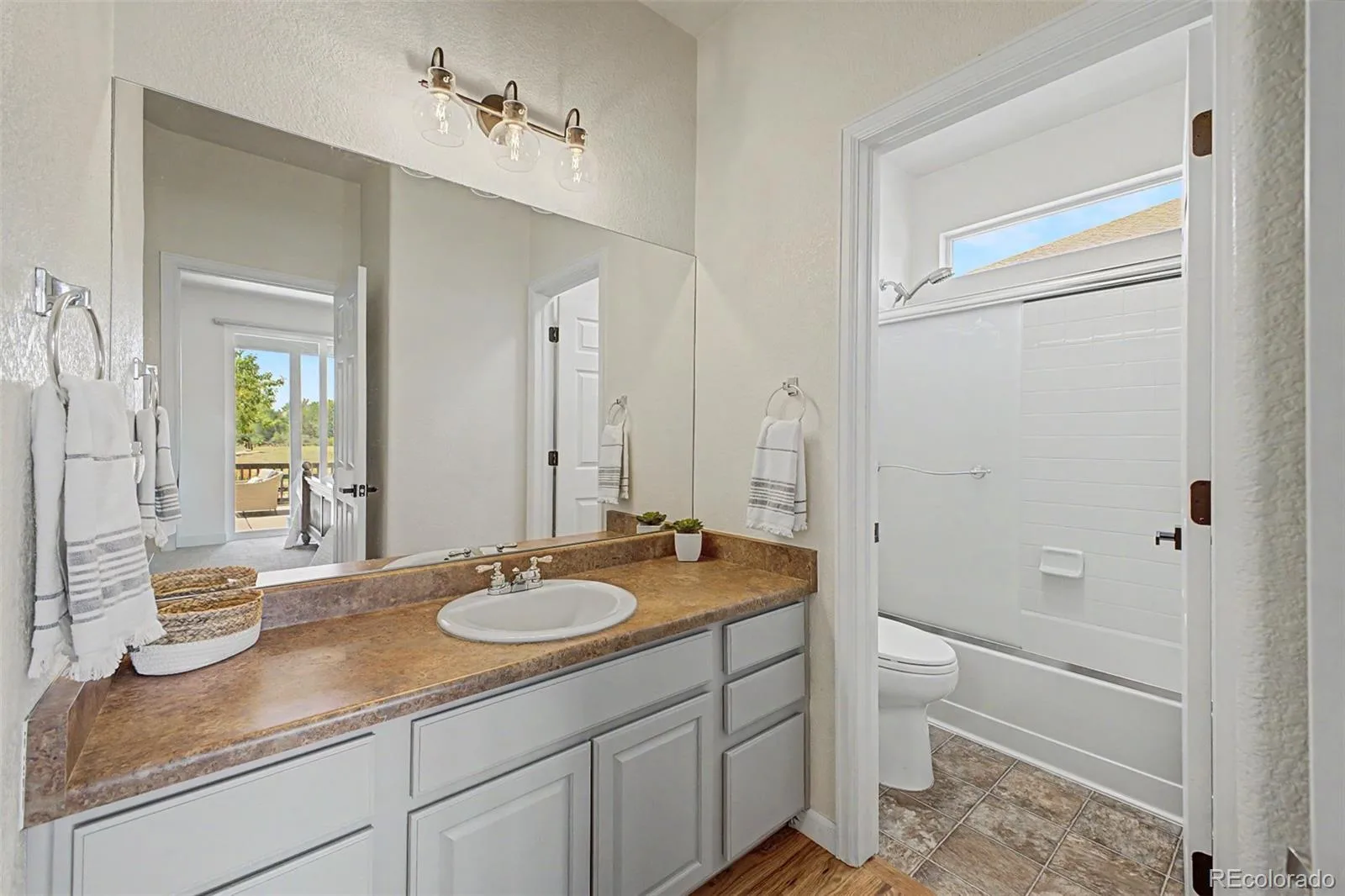1820 Lochmore Drive Longmont CO 80504 | MLS #REC9203689 08202026215832 1600 12