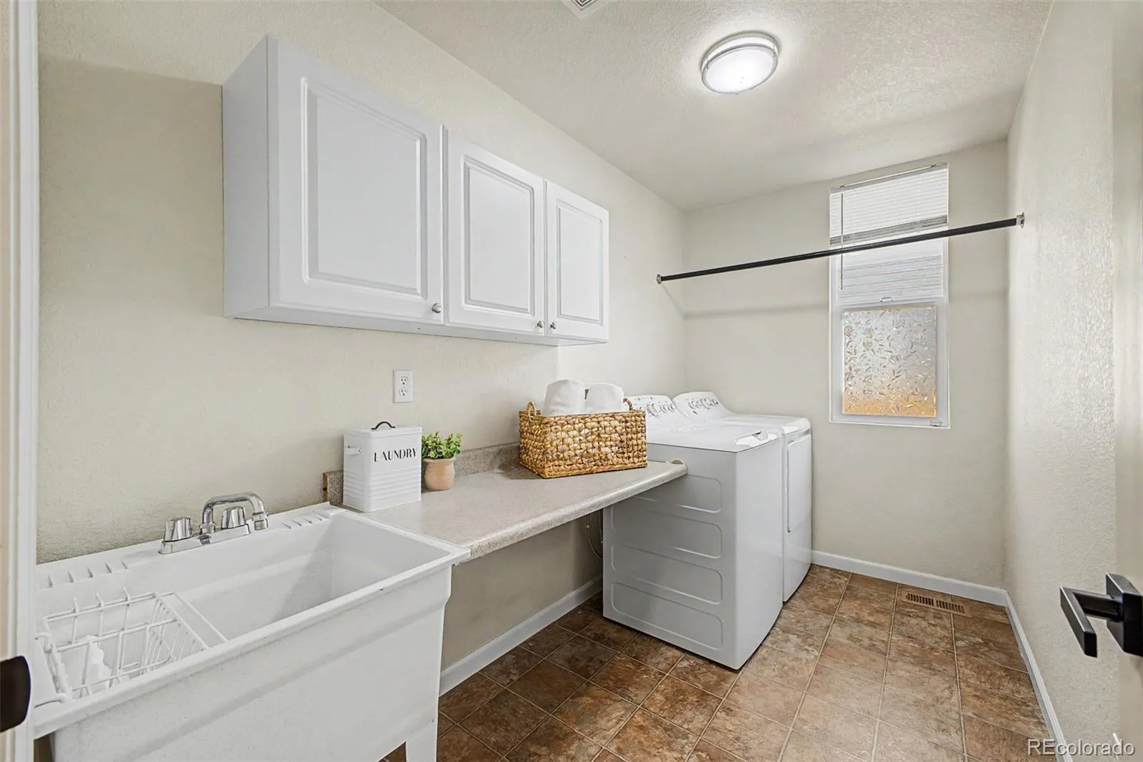 1820 Lochmore Drive Longmont CO 80504 | MLS #REC9203689 08202026215832 1600 25