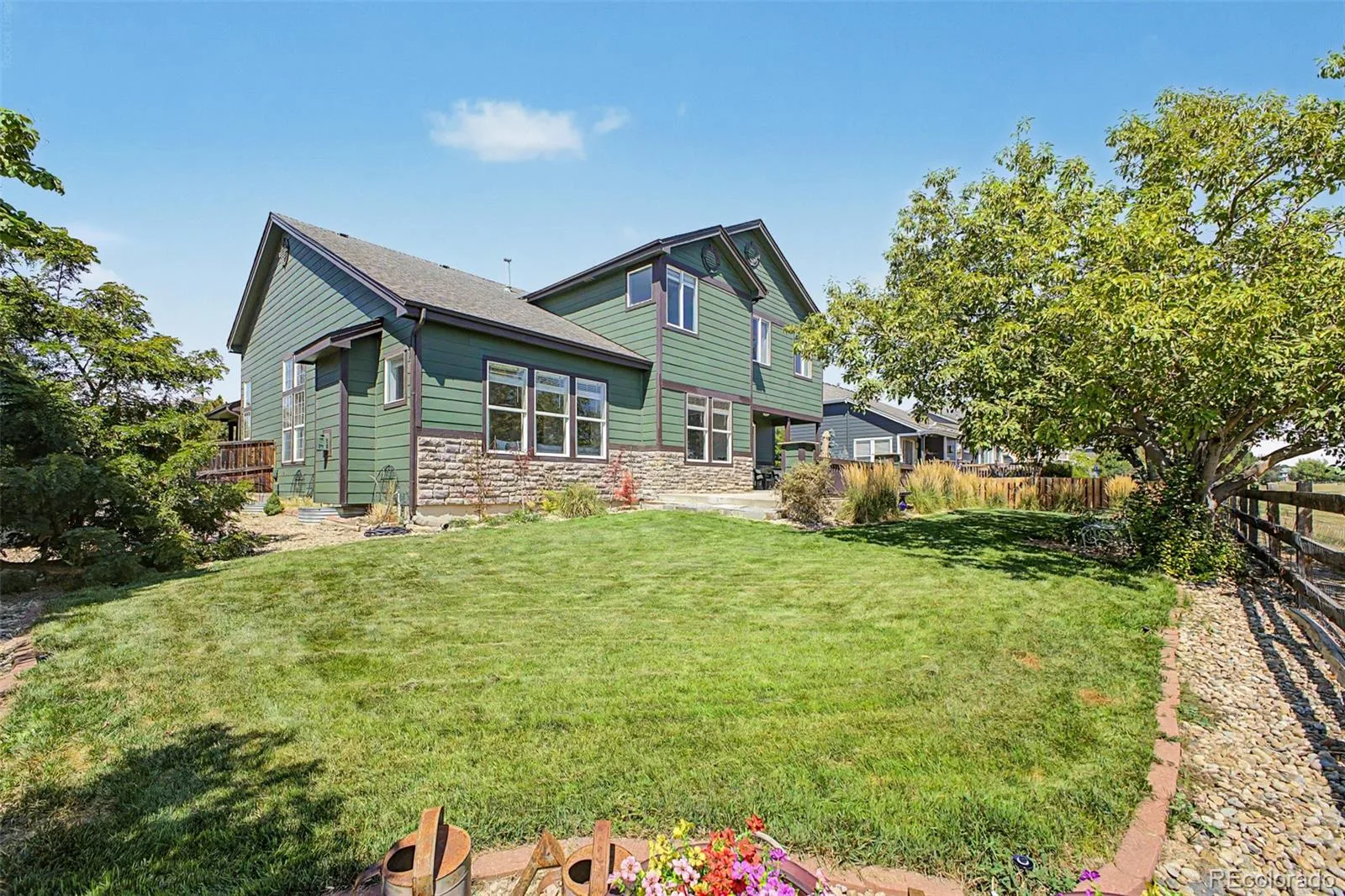 1820 Lochmore Drive Longmont CO 80504 | MLS #REC9203689 08202026215832 1600 33
