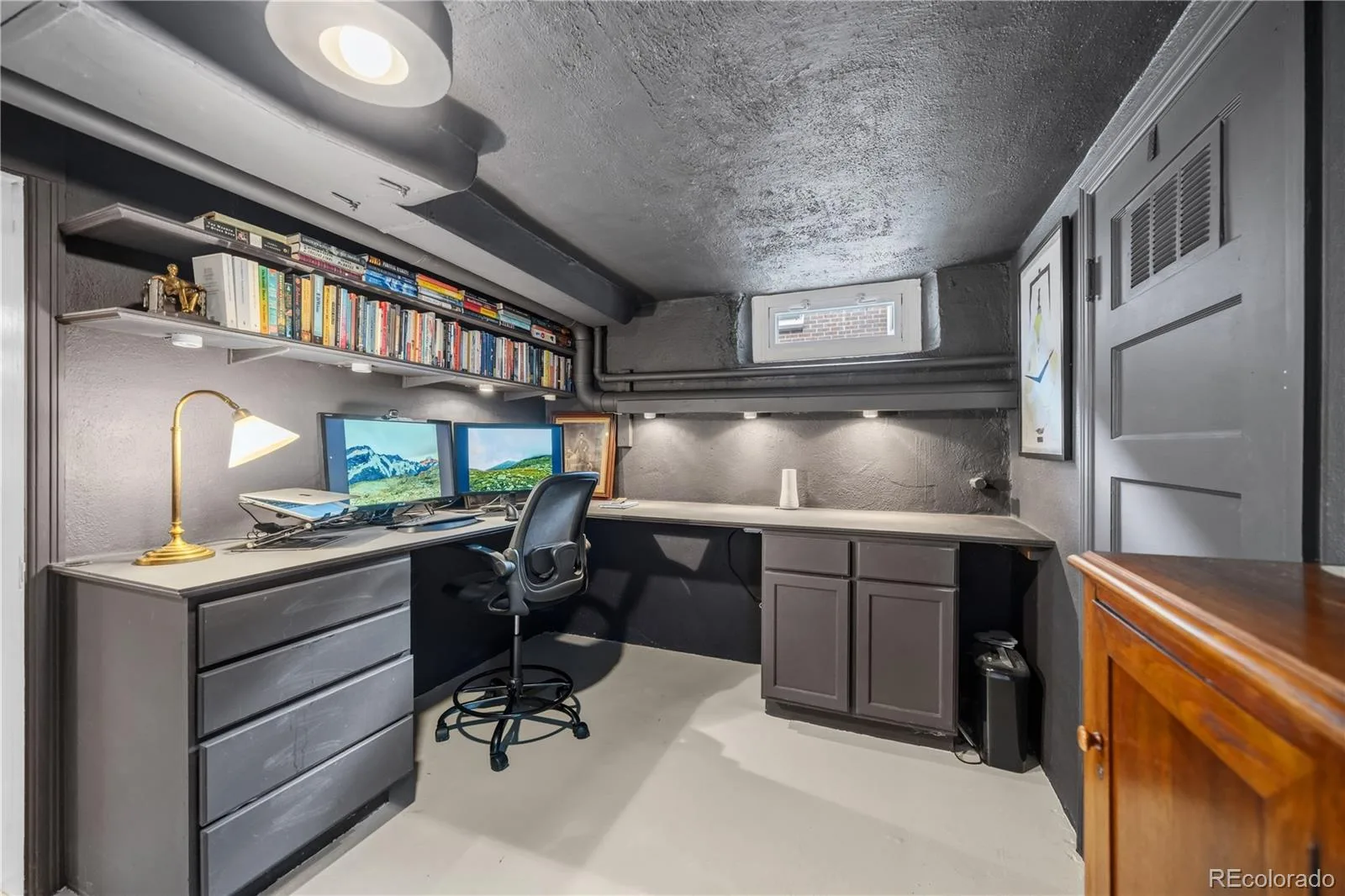 2375 Locust Street Denver CO 80207 | MLS #REC9204868 08192026145652 1600 14