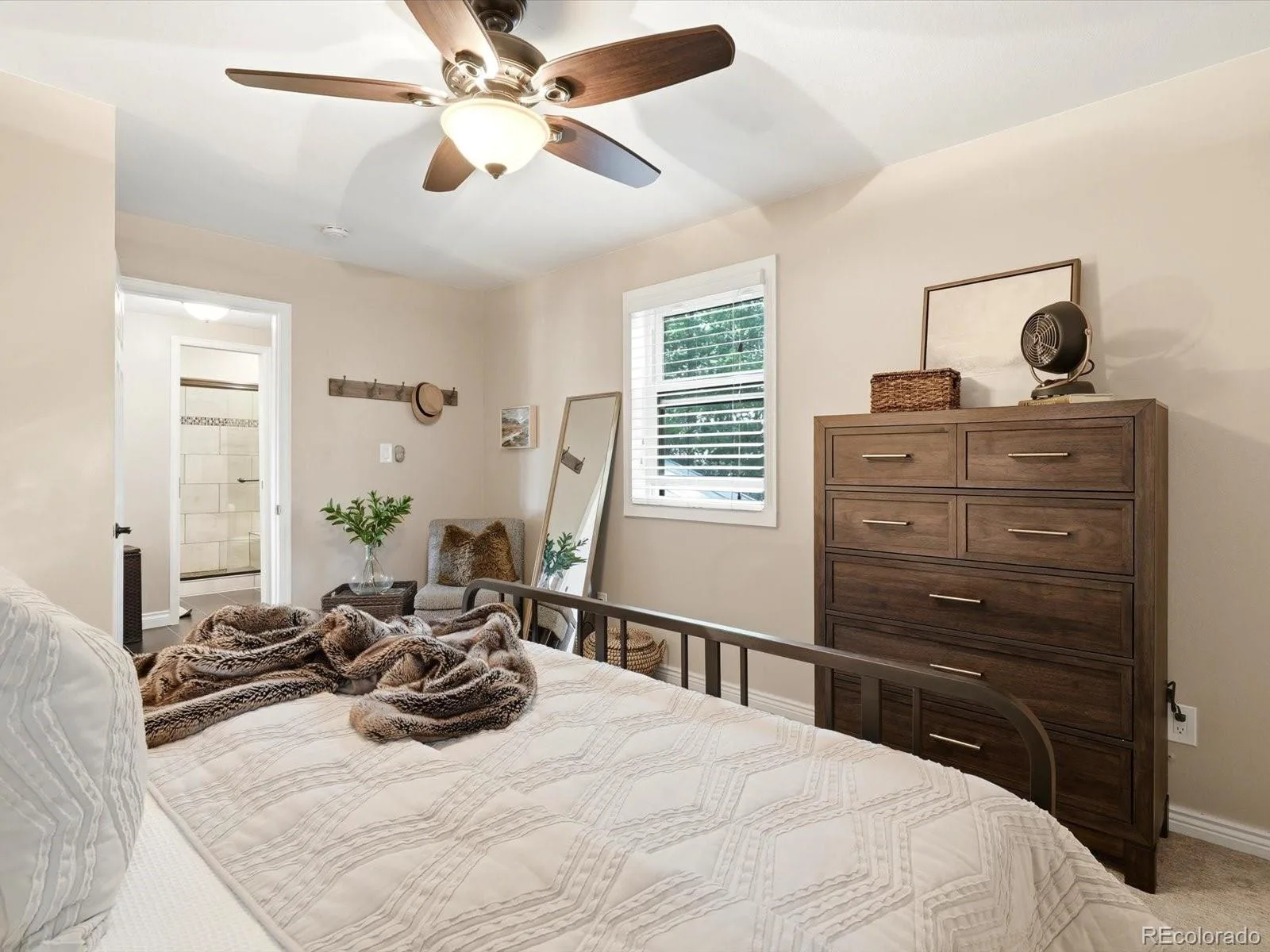 10594 Crystal Drive Morrison CO 80465 | MLS #REC9205347 08102026210456 1600 22