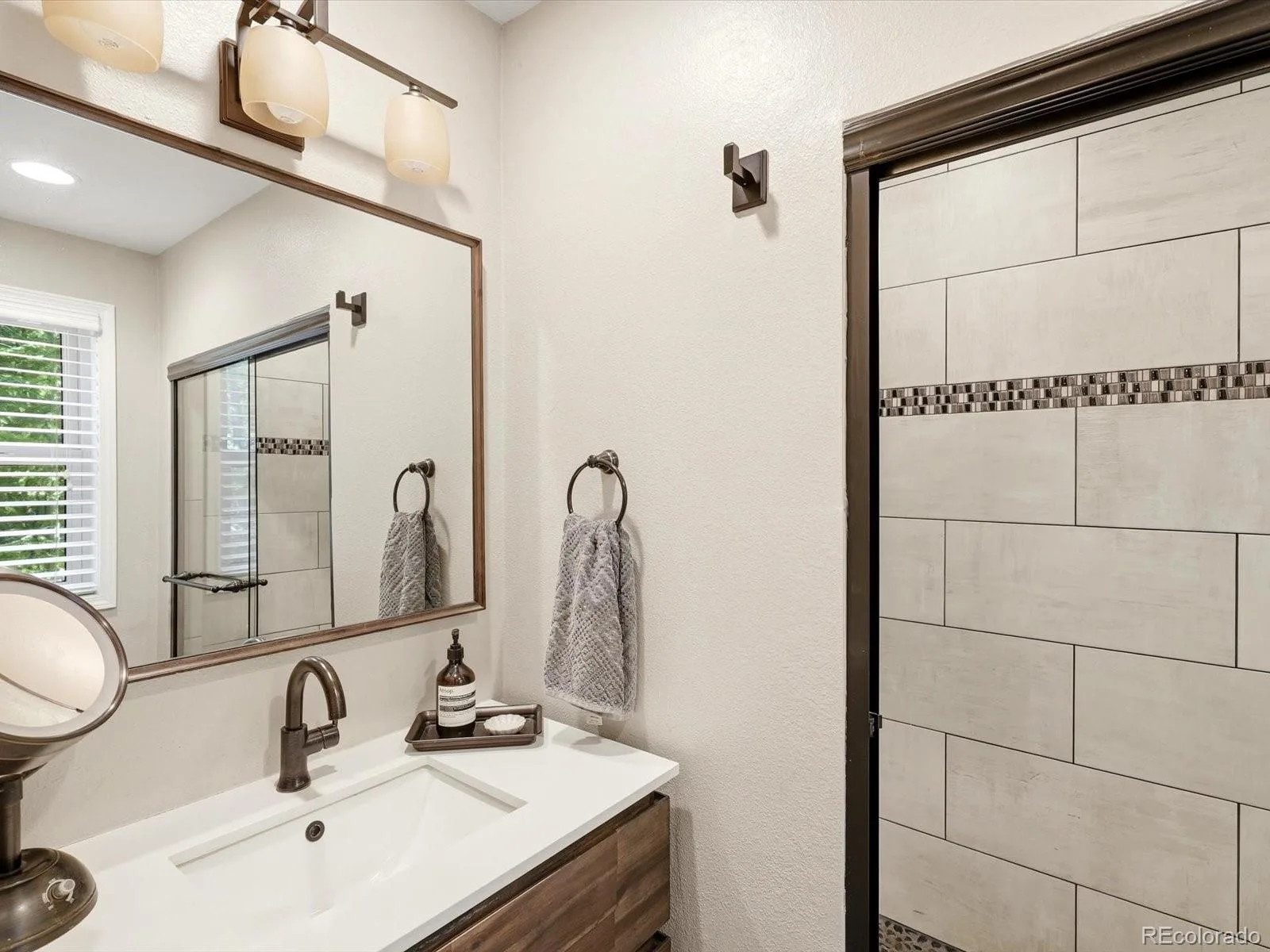 10594 Crystal Drive Morrison CO 80465 | MLS #REC9205347 08102026210456 1600 23