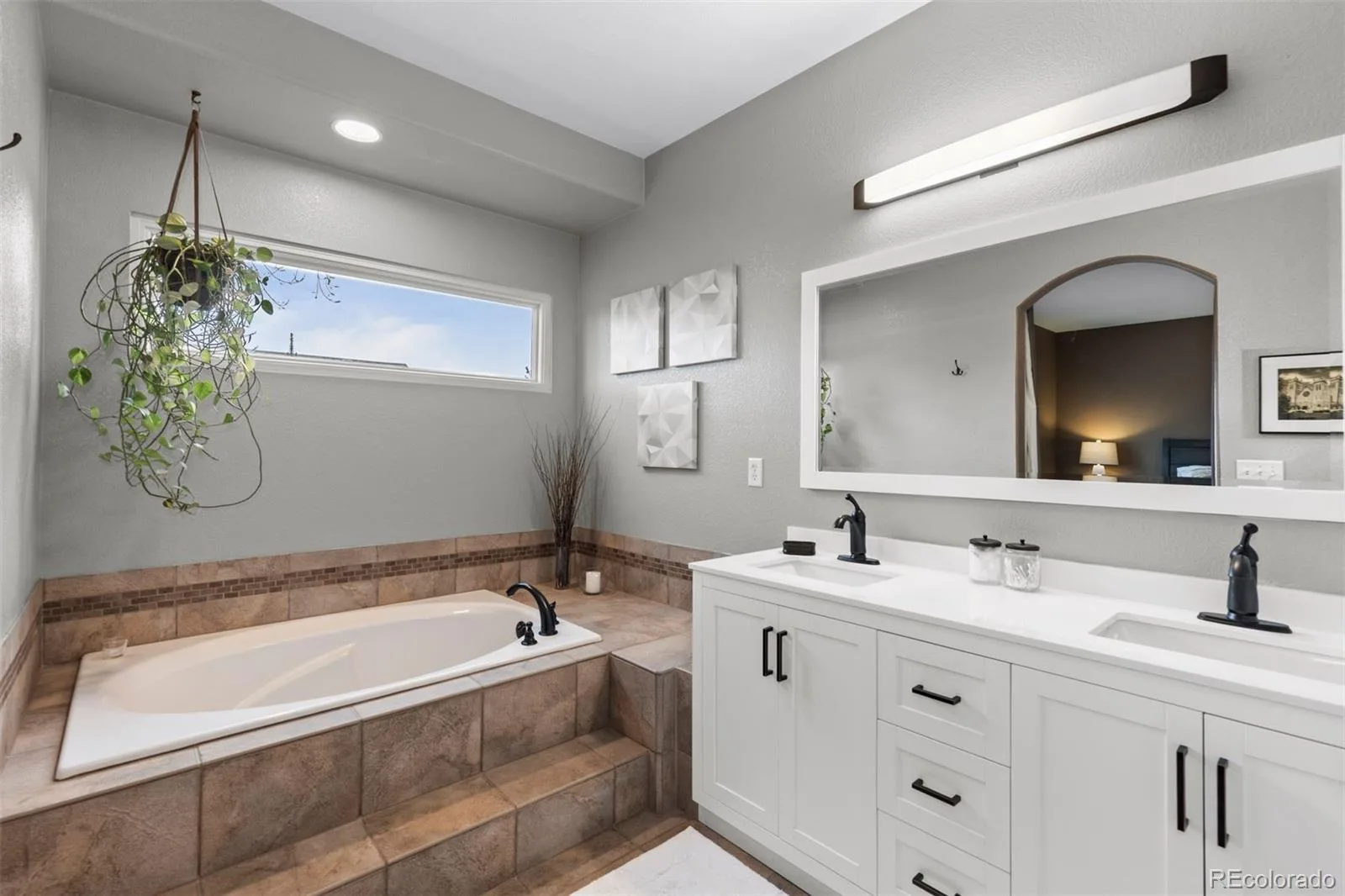 8330 Taft Street Arvada CO 80005 MLS #REC9205392 06252026223622 1600 22