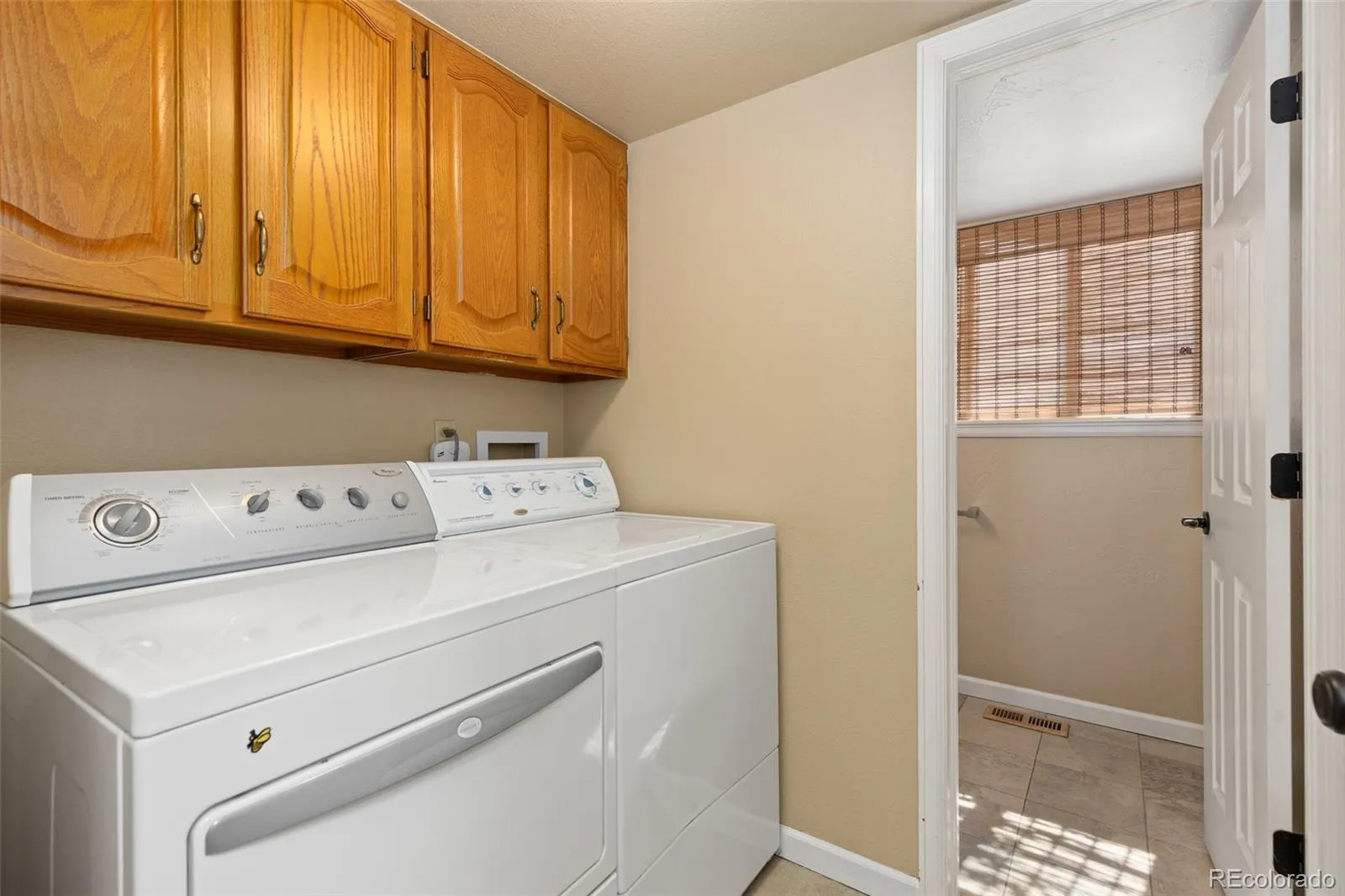 12526 W 85th Circle Arvada CO 80005 MLS #REC9206182 04232026172825 1600 21