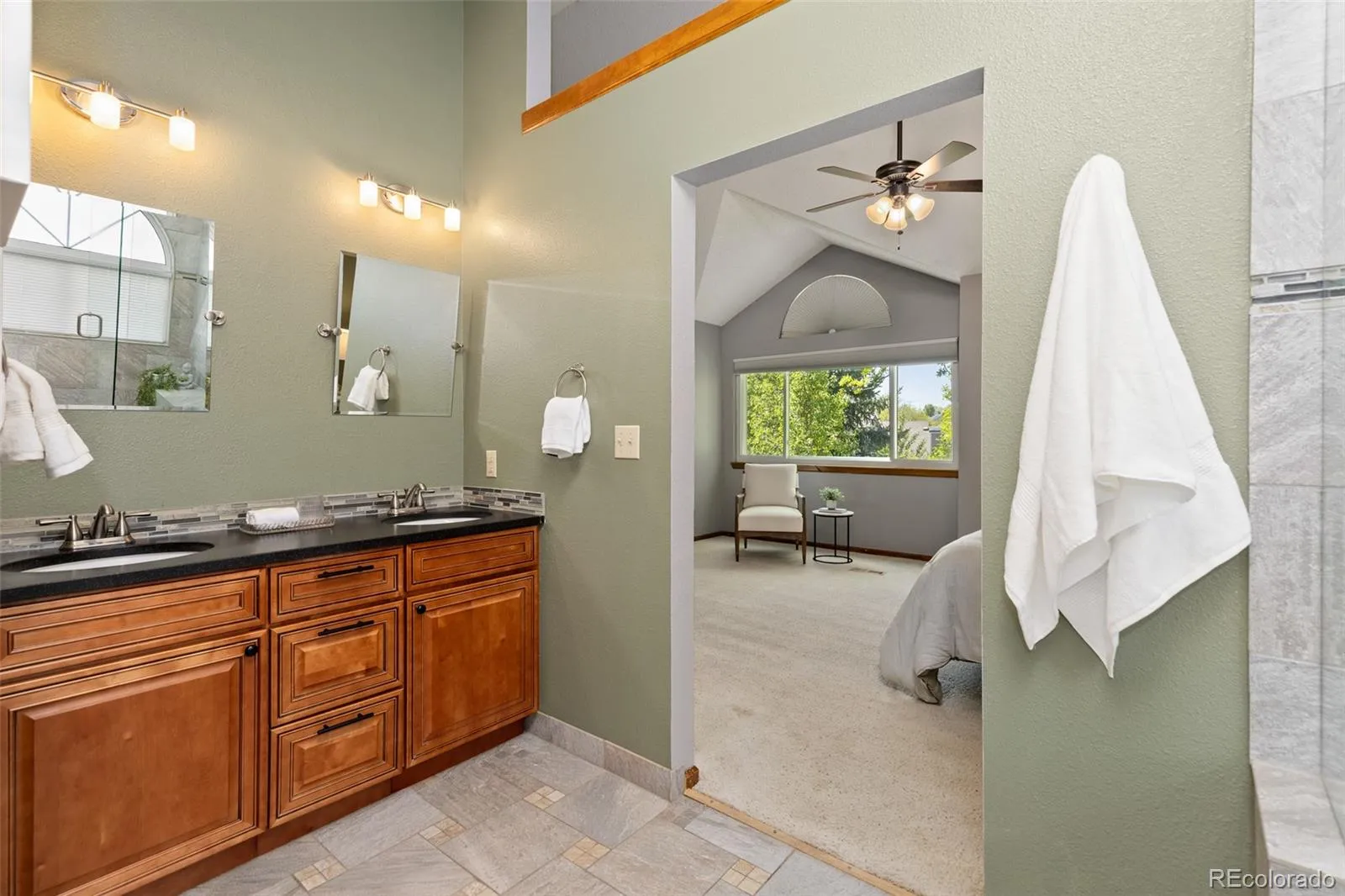 12526 W 85th Circle Arvada CO 80005 MLS #REC9206182 04232026172825 1600 34