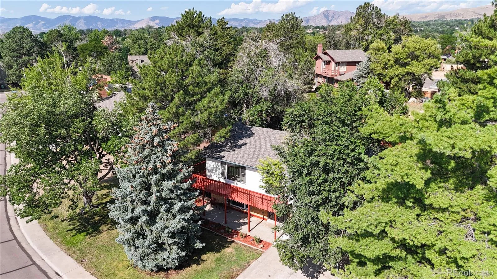 10453 W Arkansas Drive Lakewood CO 80232 | MLS #REC9206665 08042026223240 1600 47