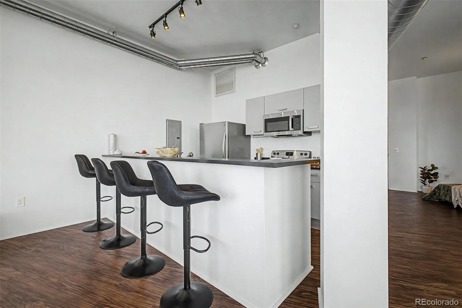 3100 Huron Street #3M Denver CO 80202 MLS #REC9206884 04242026135153 1600 6
