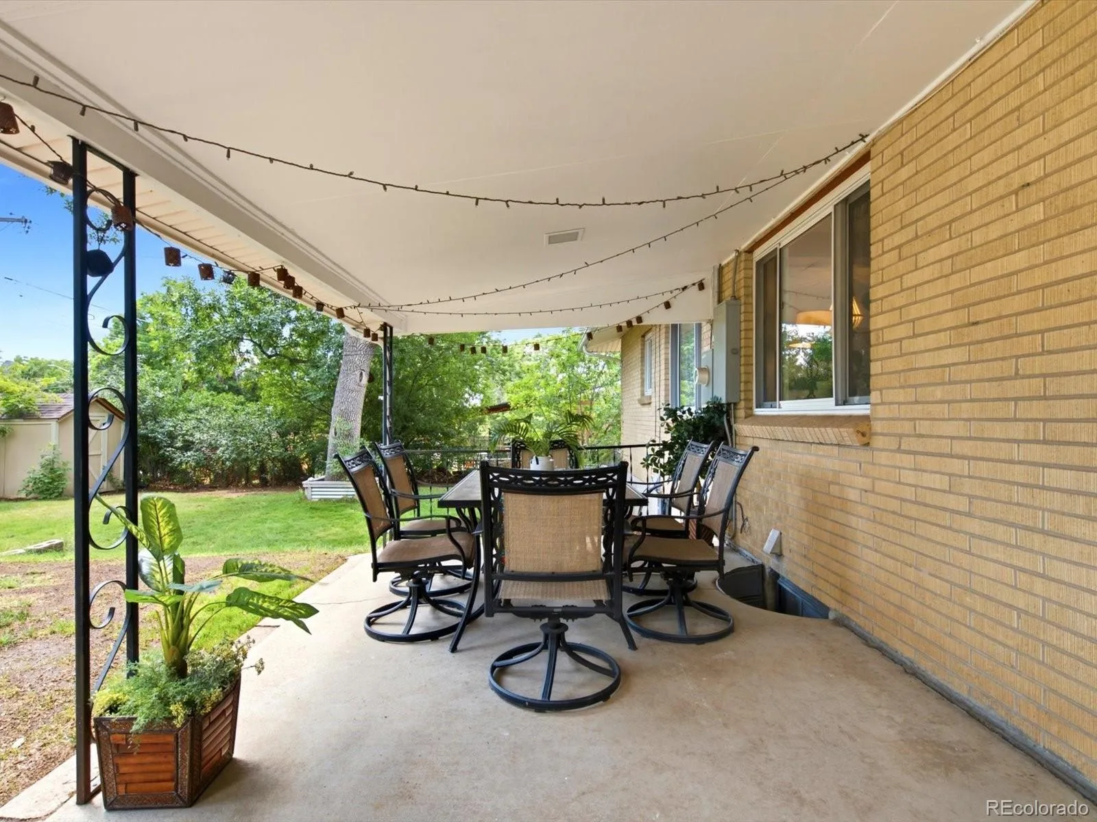 2888 S Zurich Court Denver CO 80236 MLS #REC9207275 06282026212114 1600 36