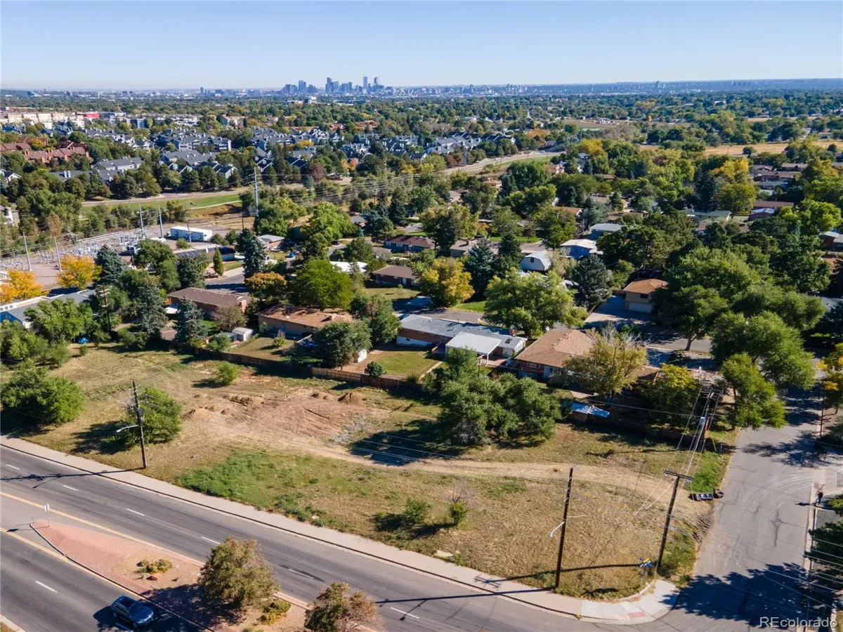 910 S Wadsworth Boulevard Lakewood CO 80226 | MLS #REC9208508 03282026165416 1200 2