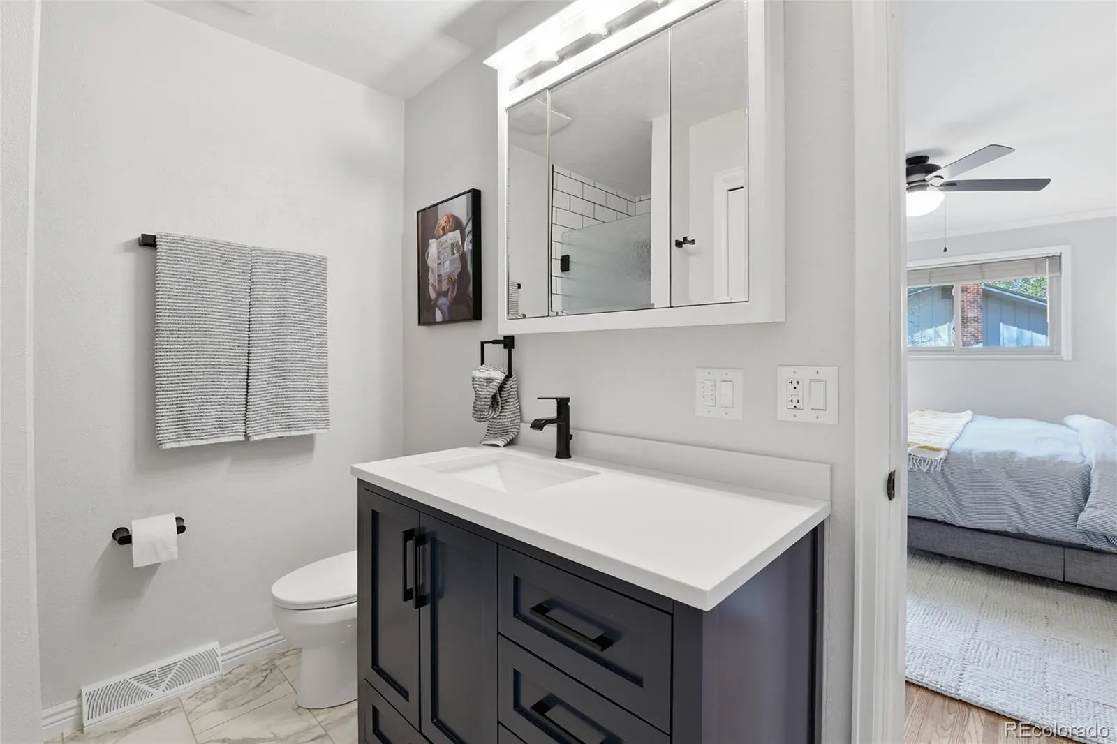 8390 W Harvard Drive Lakewood CO 80227 MLS #REC9209581 05012026002528 1600 21