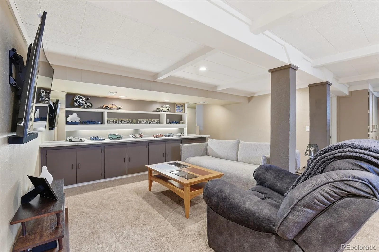 8390 W Harvard Drive Lakewood CO 80227 MLS #REC9209581 05012026002528 1600 32