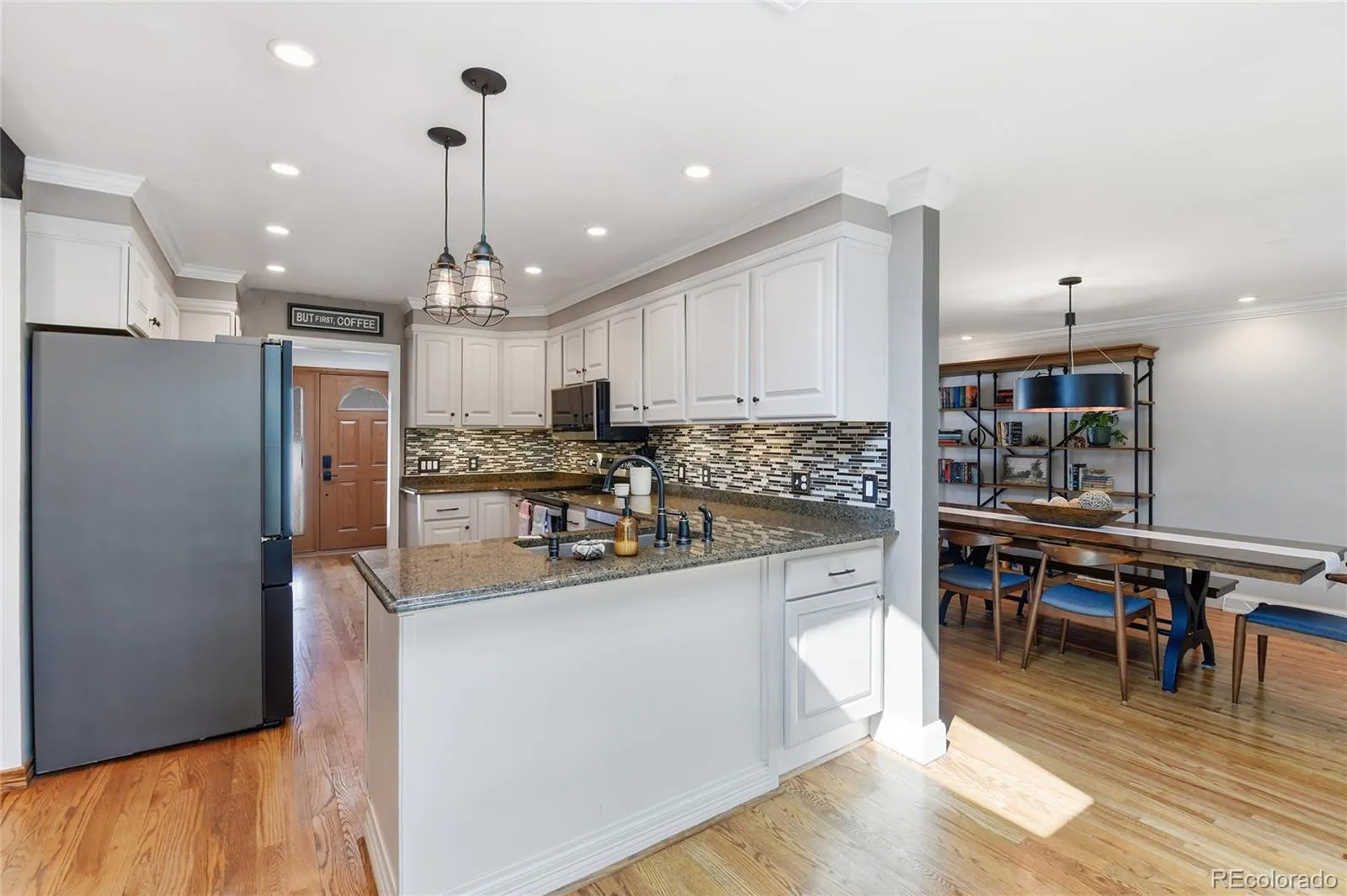 8390 W Harvard Drive Lakewood CO 80227 MLS #REC9209581 05012026002528 1600 7