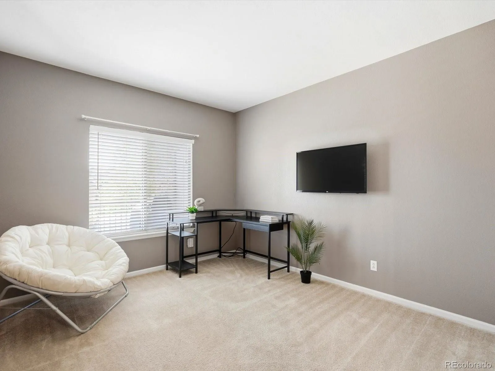 2575 S Syracuse Way #H202 Denver CO 80231 MLS #REC9212044 04292026215702 1600 21