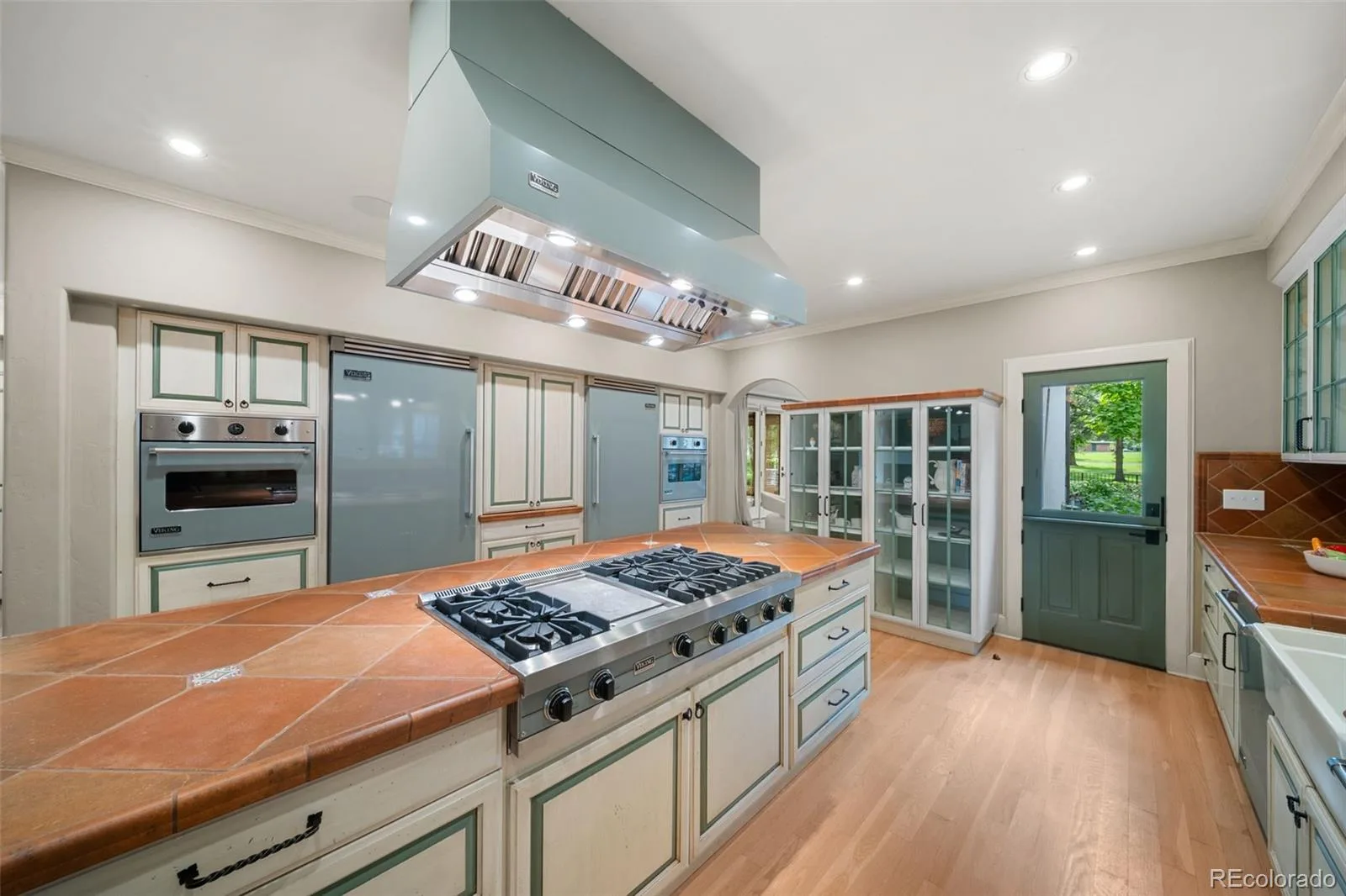1034 S Franklin Street Denver CO 80209 | MLS #REC9212594 08212026071934 1600 11
