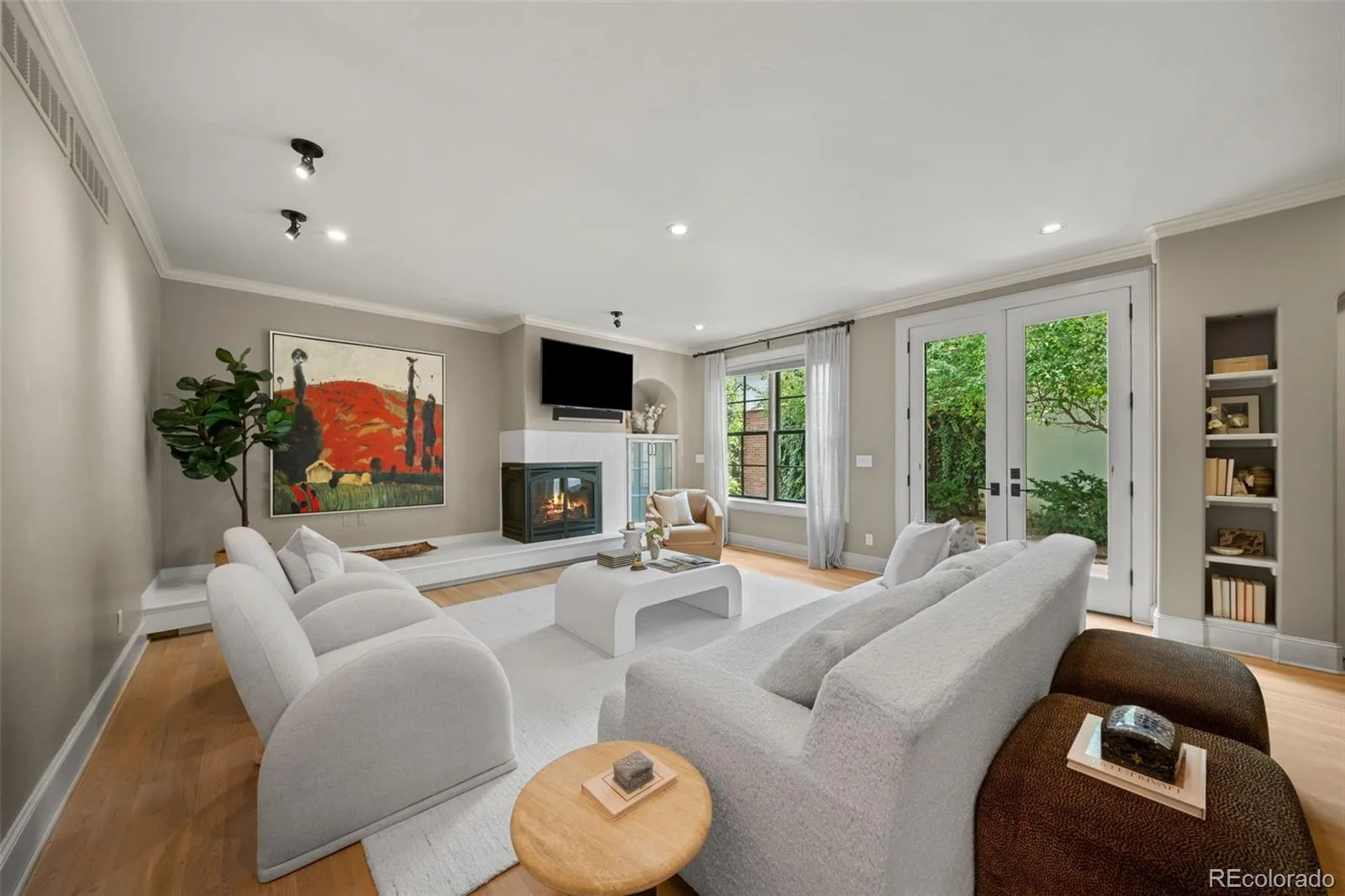1034 S Franklin Street Denver CO 80209 | MLS #REC9212594 08212026071934 1600 17