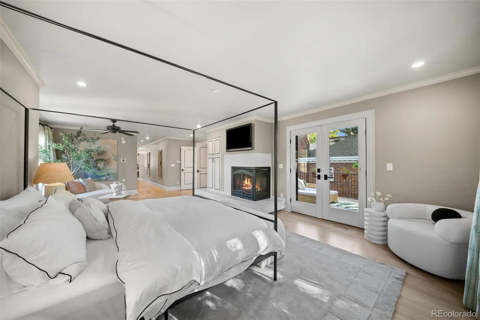 1034 S Franklin Street Denver CO 80209 | MLS #REC9212594 08212026071934 1600 26