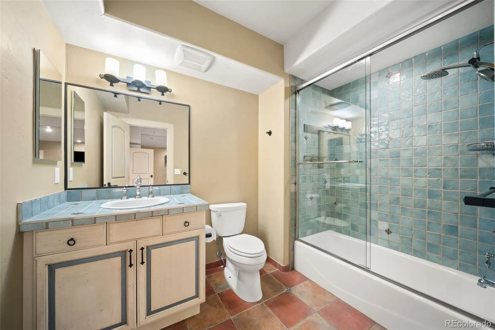 1034 S Franklin Street Denver CO 80209 | MLS #REC9212594 08212026071934 1600 34